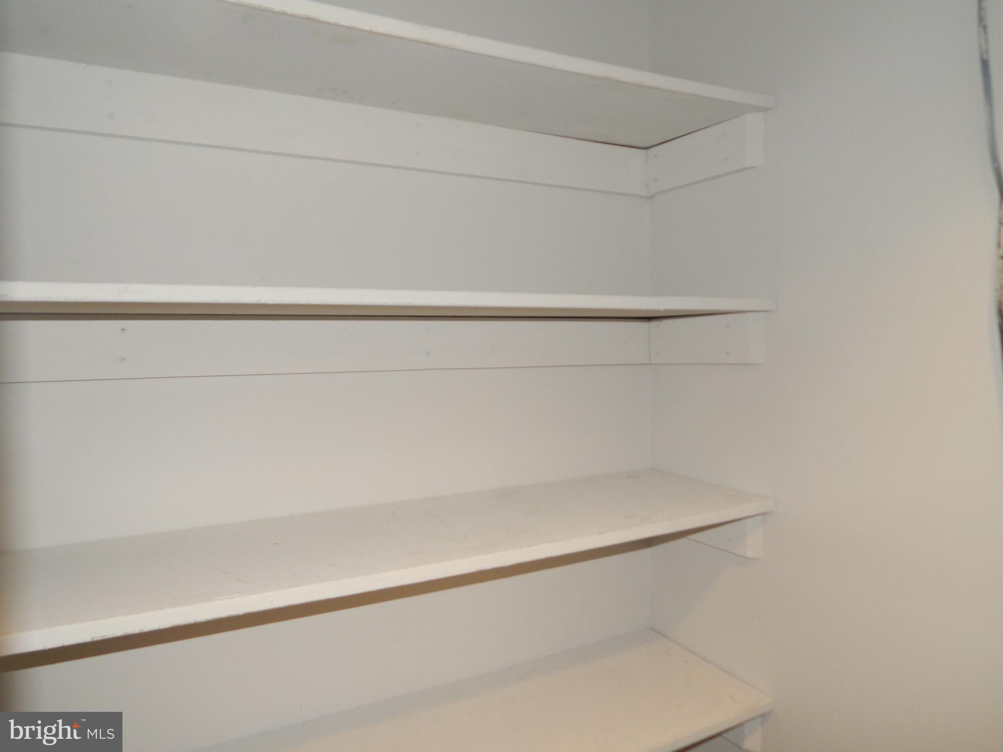 TOWN CENTER - Residential Lease