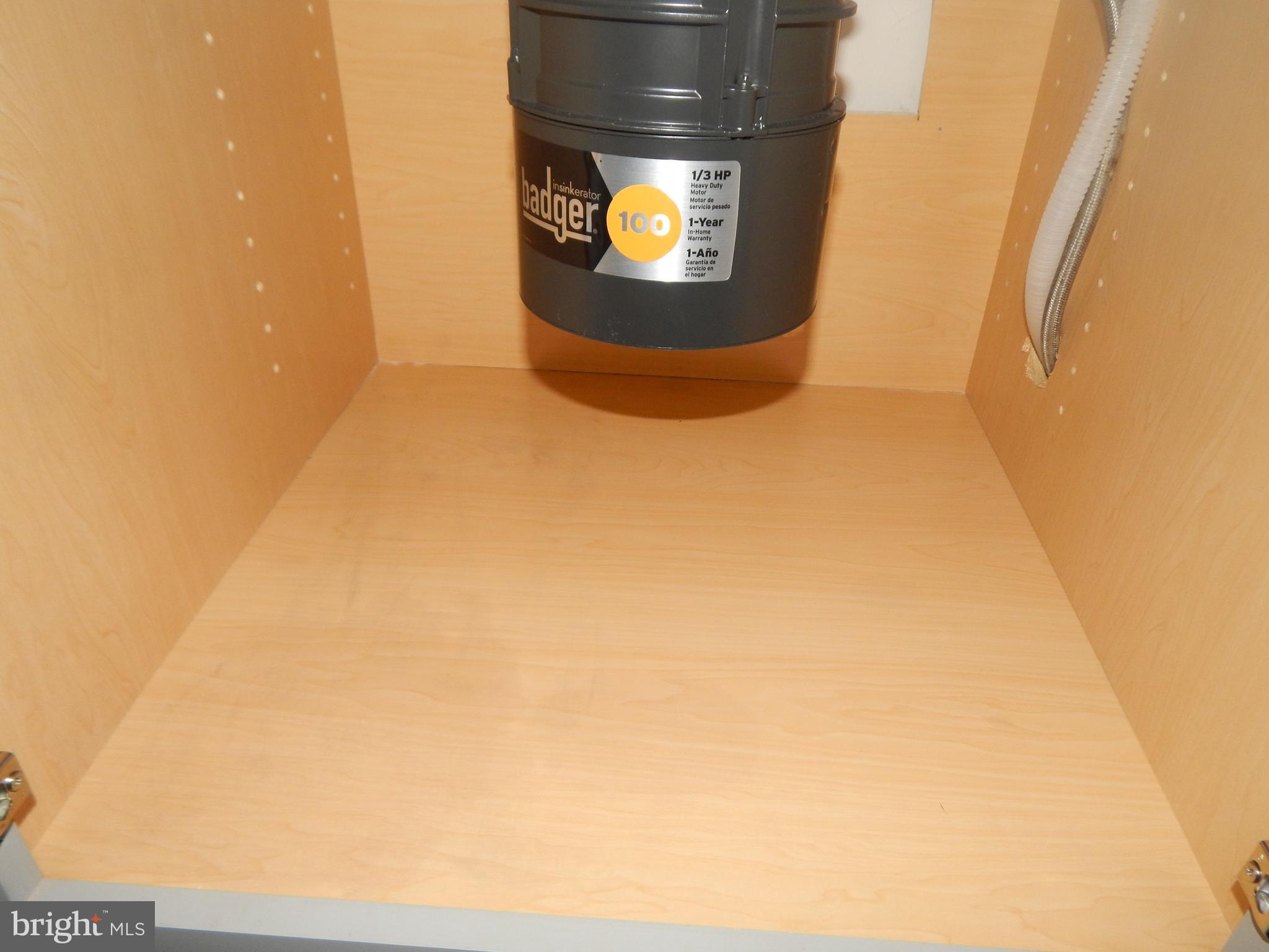 TOWN CENTER - Residential Lease