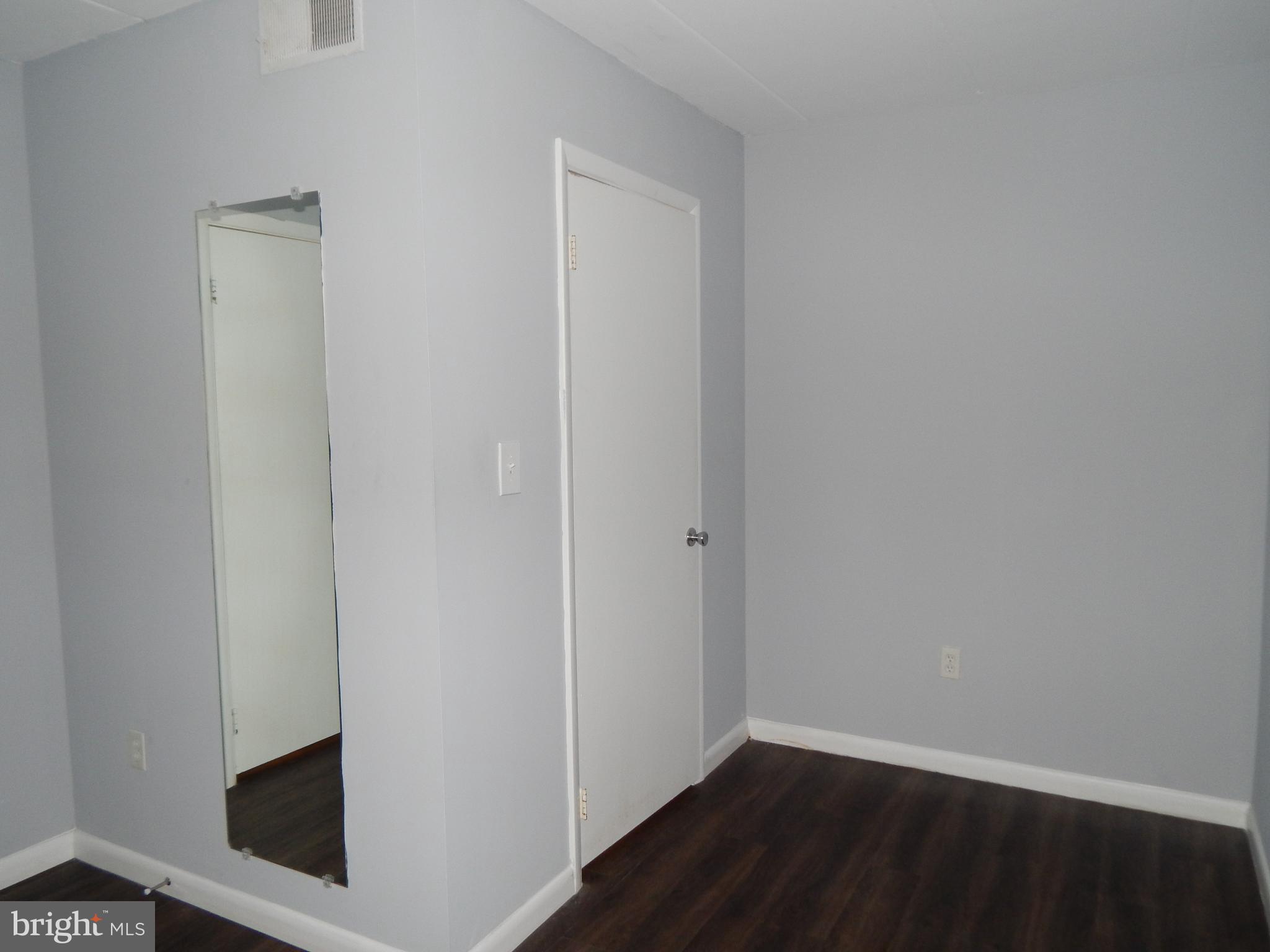 TOWN CENTER - Residential Lease