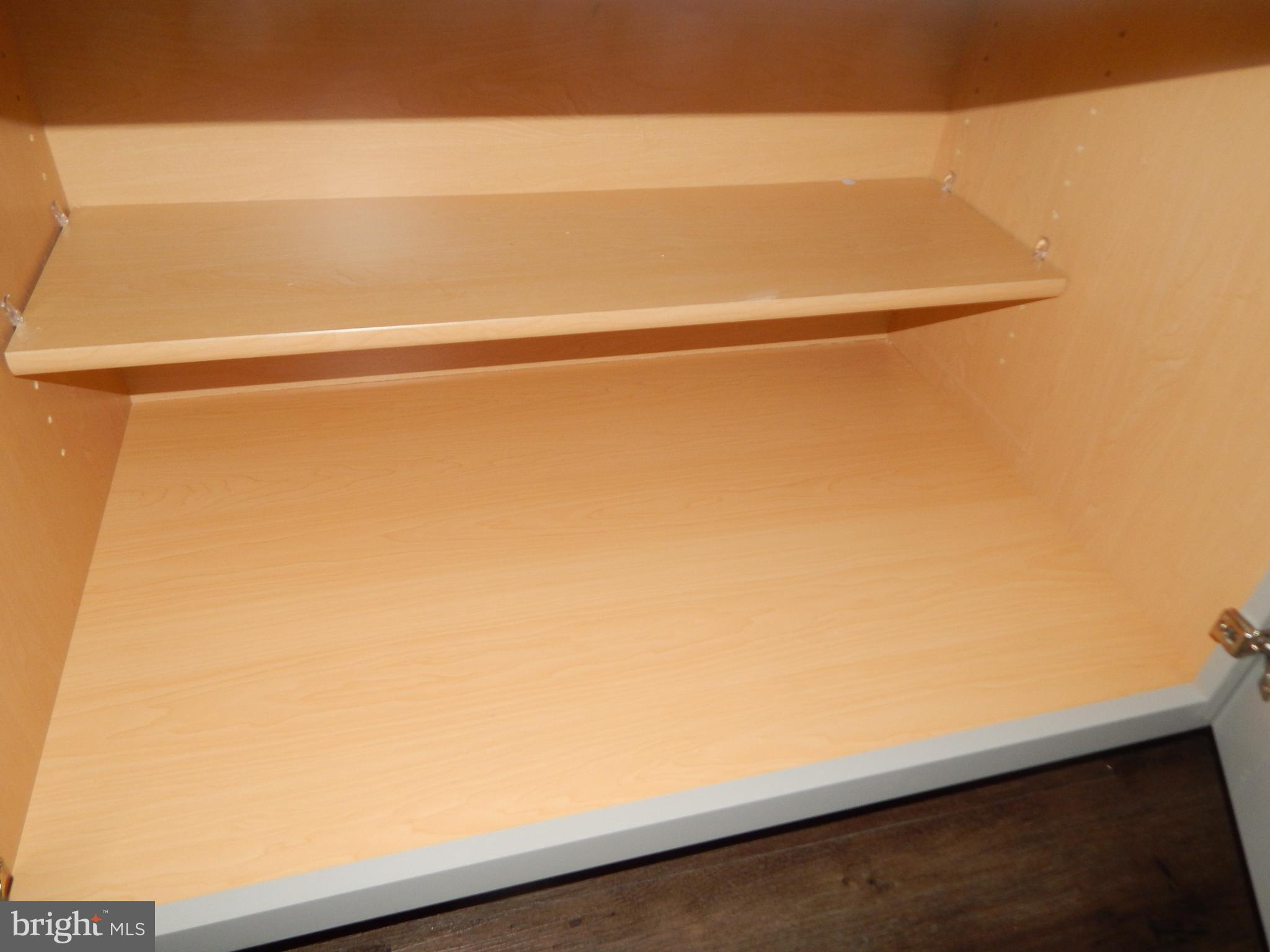 TOWN CENTER - Residential Lease