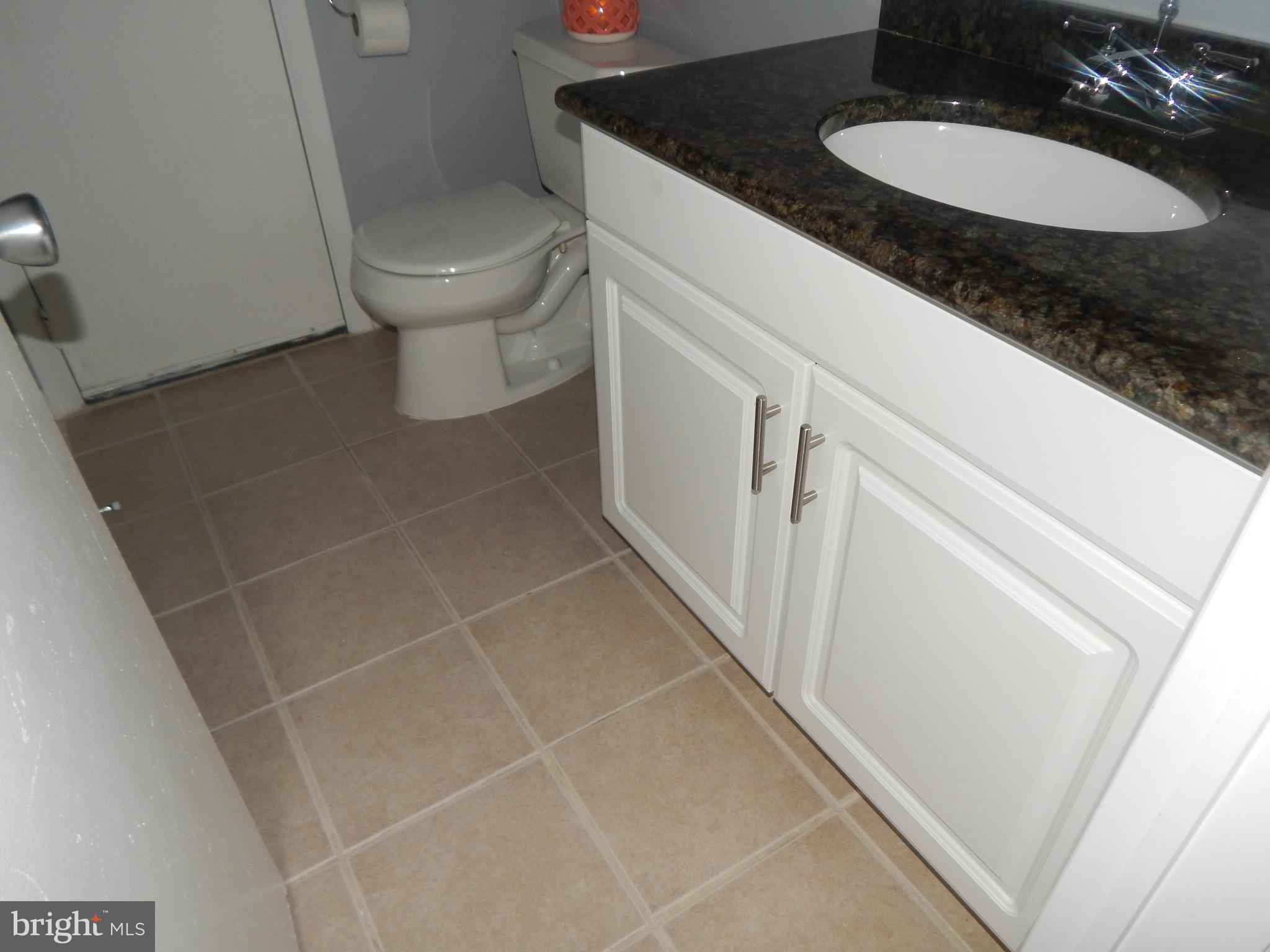 TOWN CENTER - Residential Lease