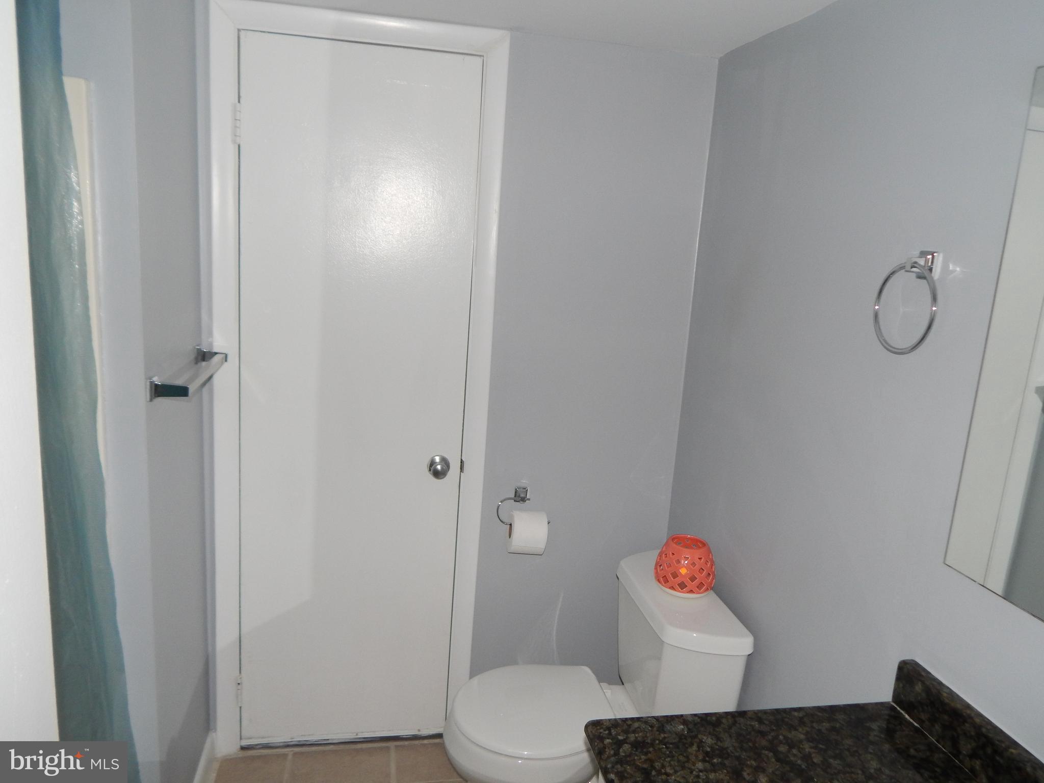 TOWN CENTER - Residential Lease