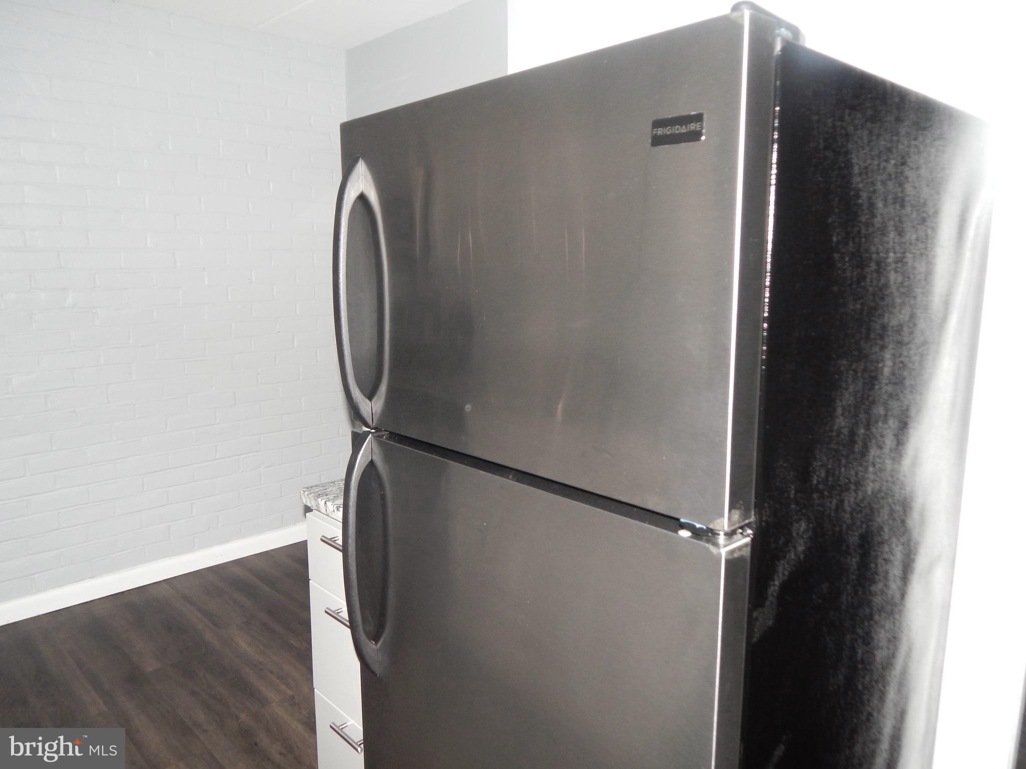 TOWN CENTER - Residential Lease