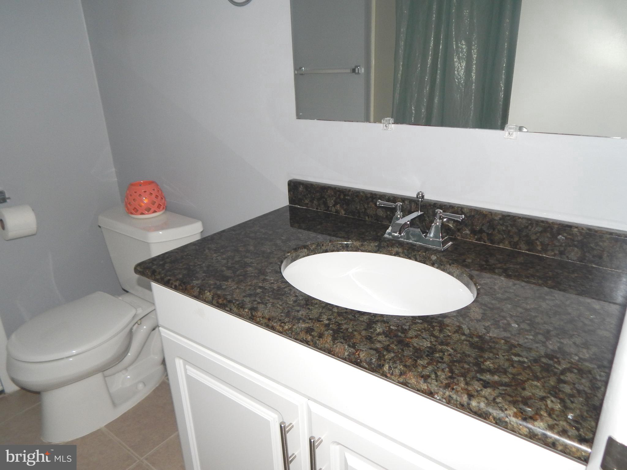 TOWN CENTER - Residential Lease