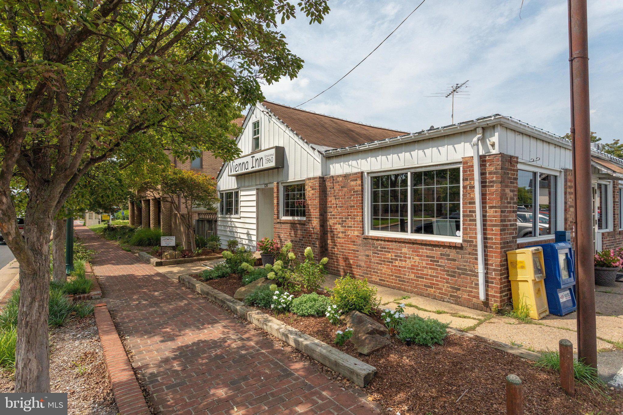 AYRHILL SQUARE - Residential