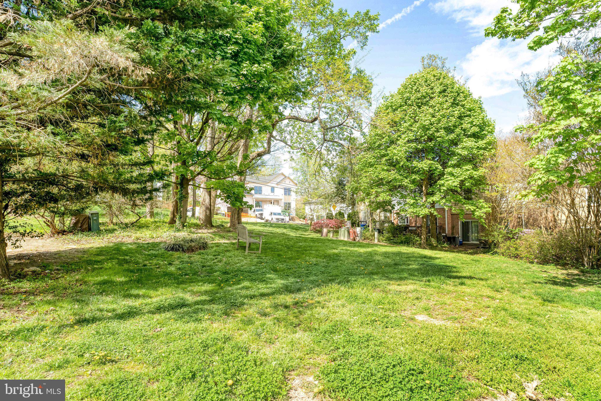 AYRHILL SQUARE - Residential