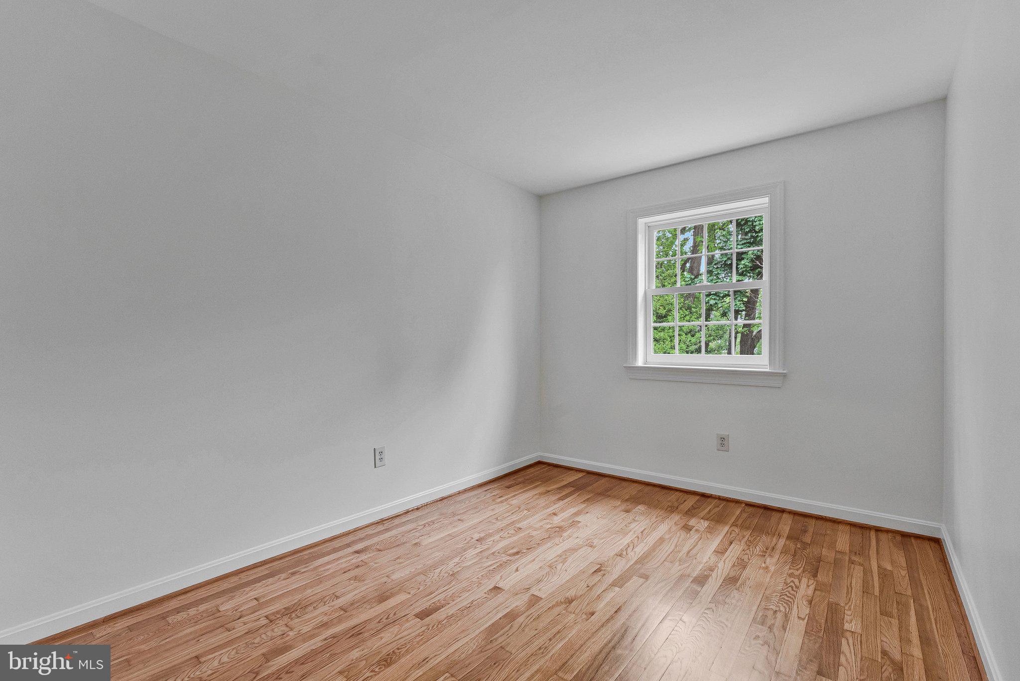 AYRHILL SQUARE - Residential