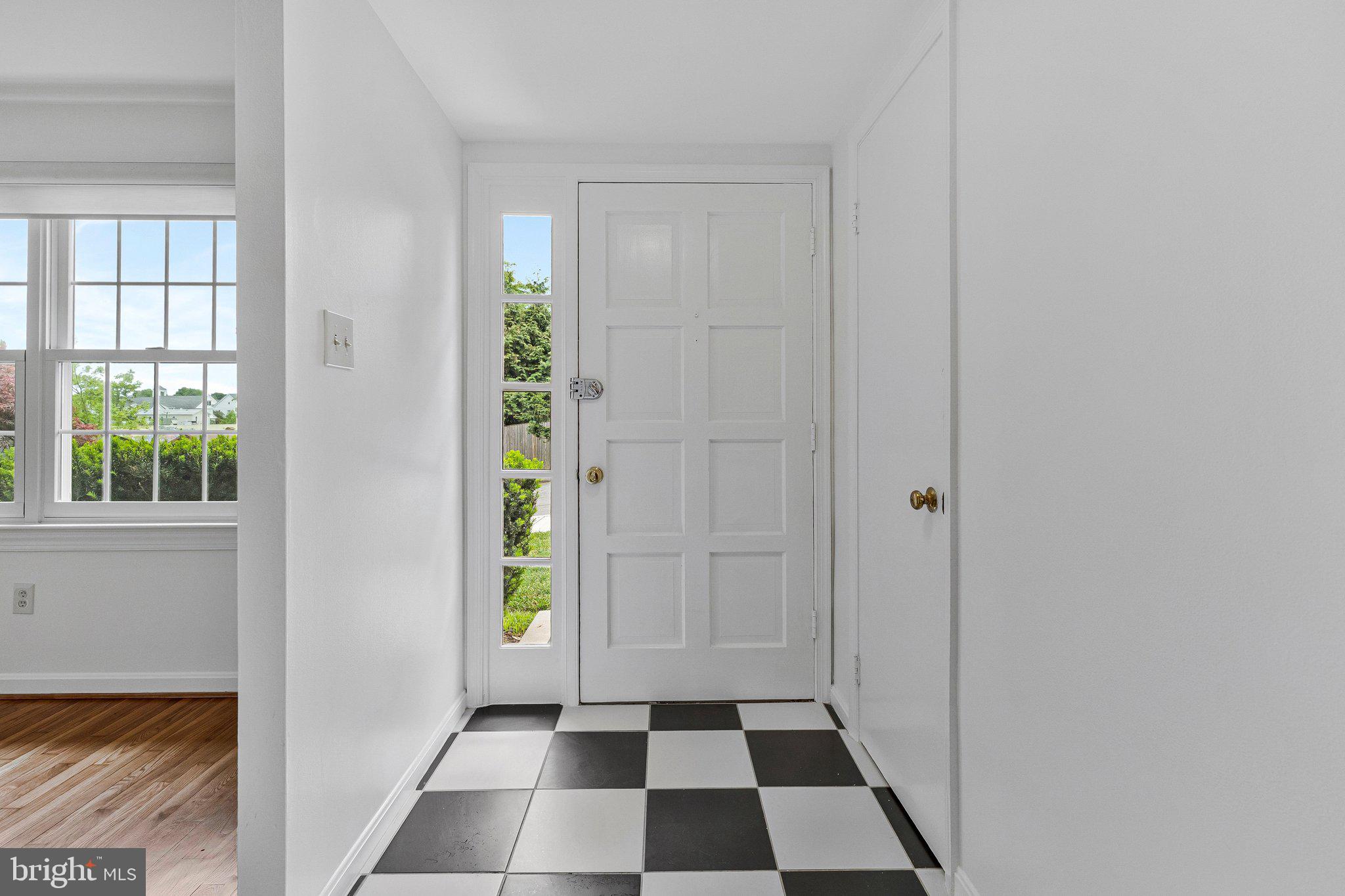 AYRHILL SQUARE - Residential