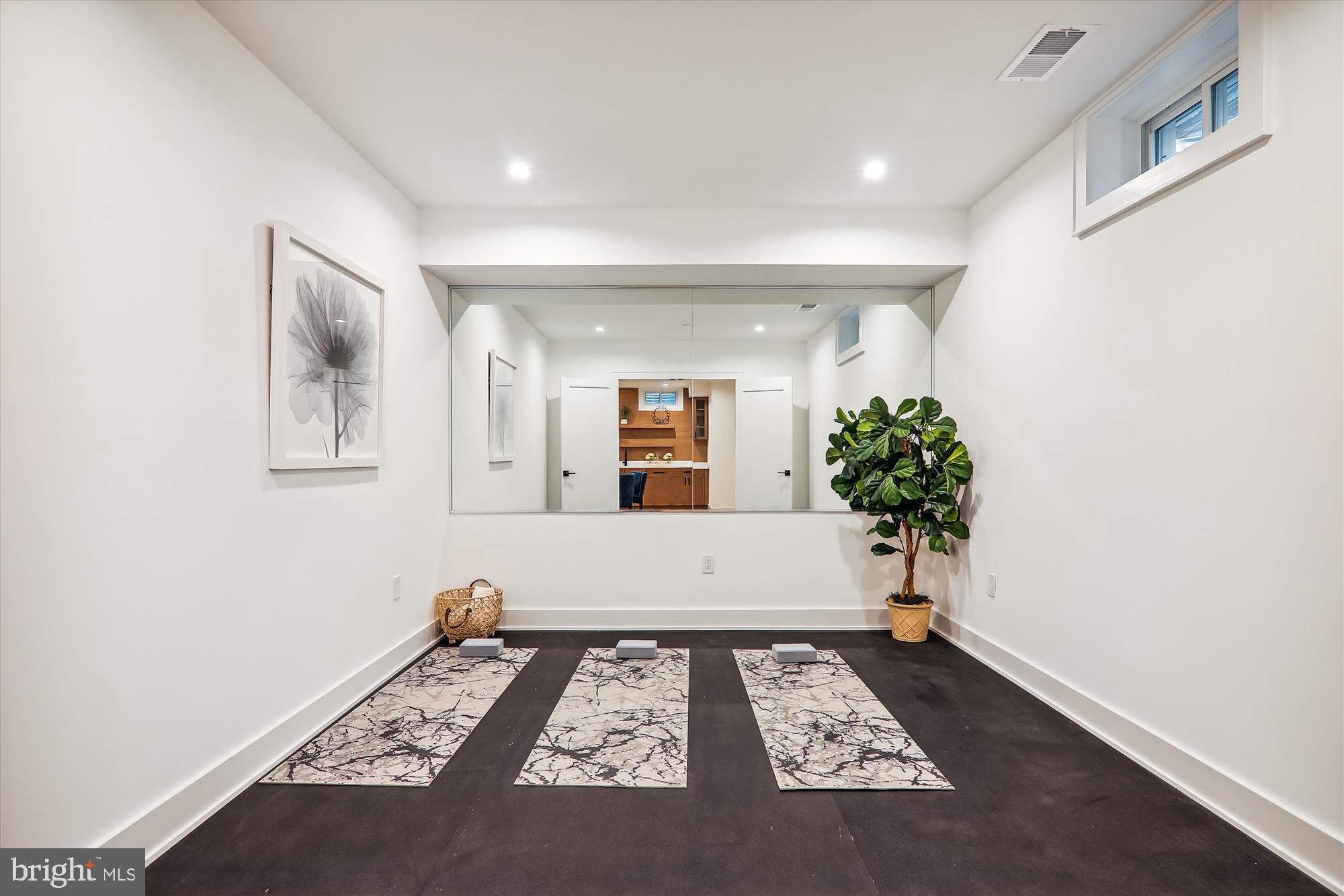 GARRETT PARK ESTATES - Residential