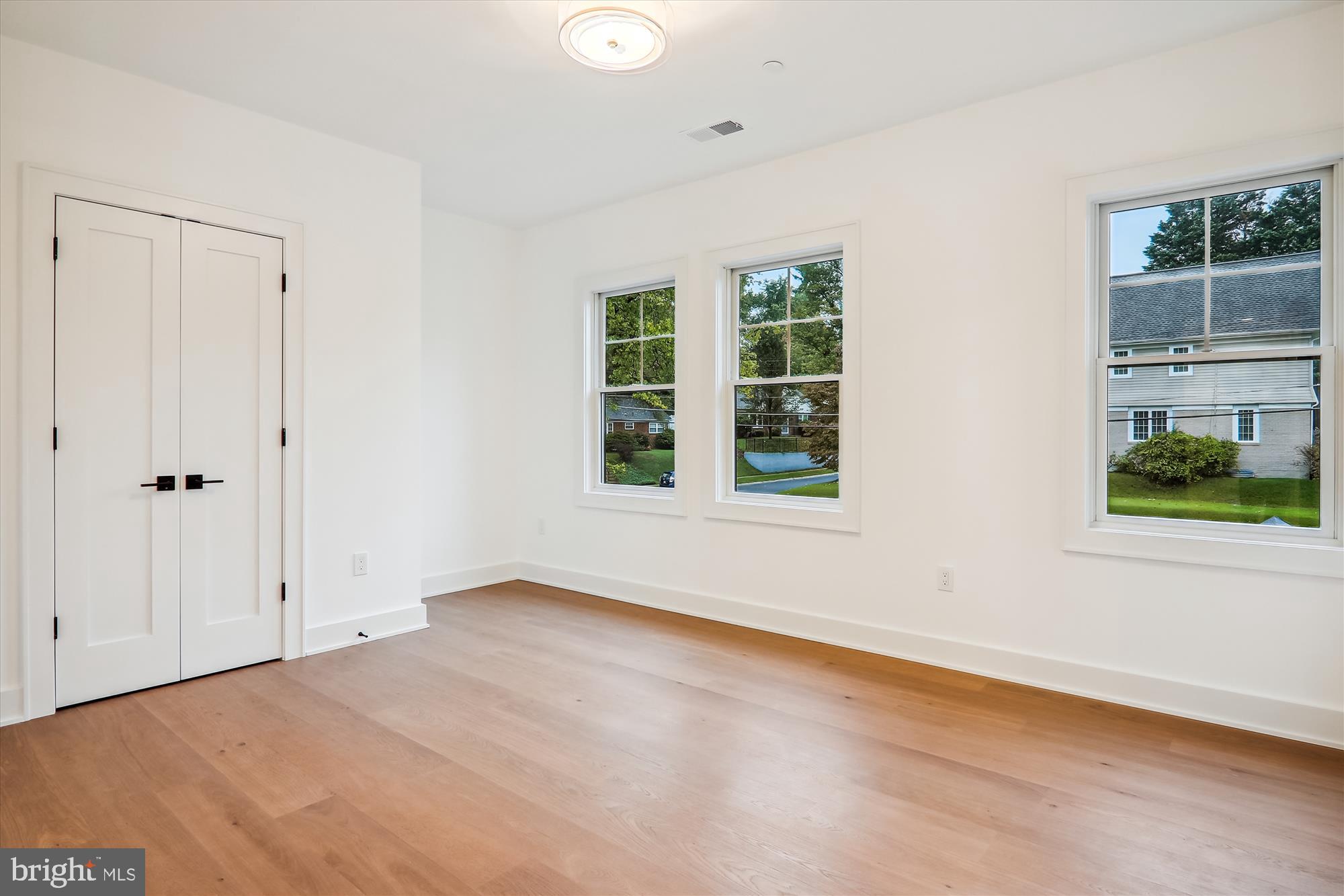 GARRETT PARK ESTATES - Residential