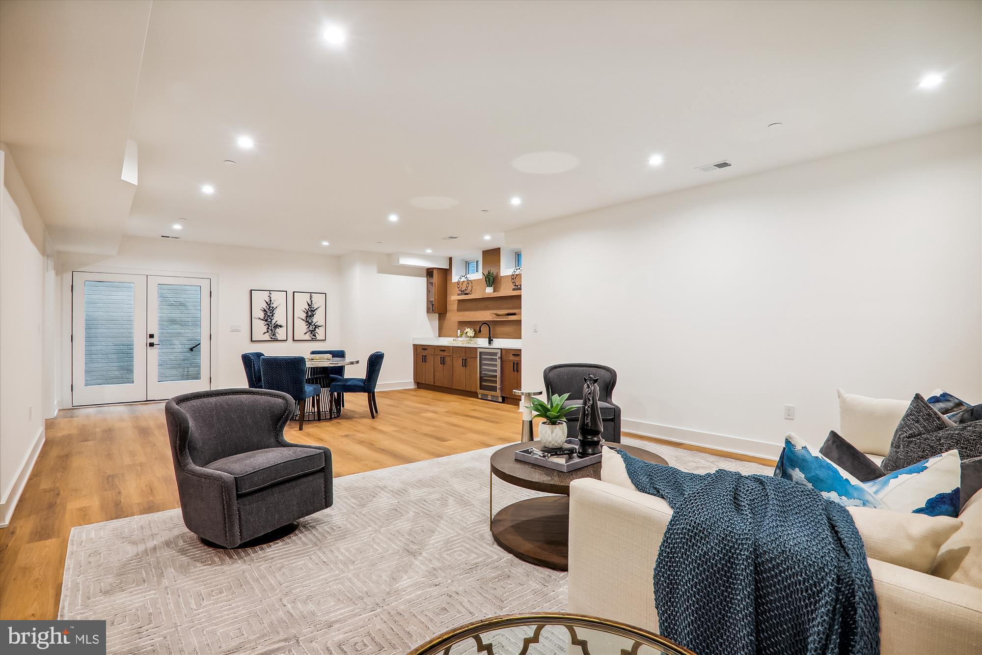 GARRETT PARK ESTATES - Residential