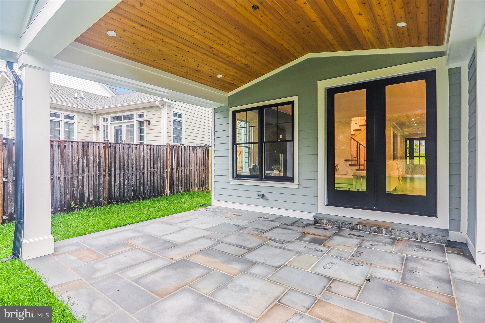 GARRETT PARK ESTATES - Residential