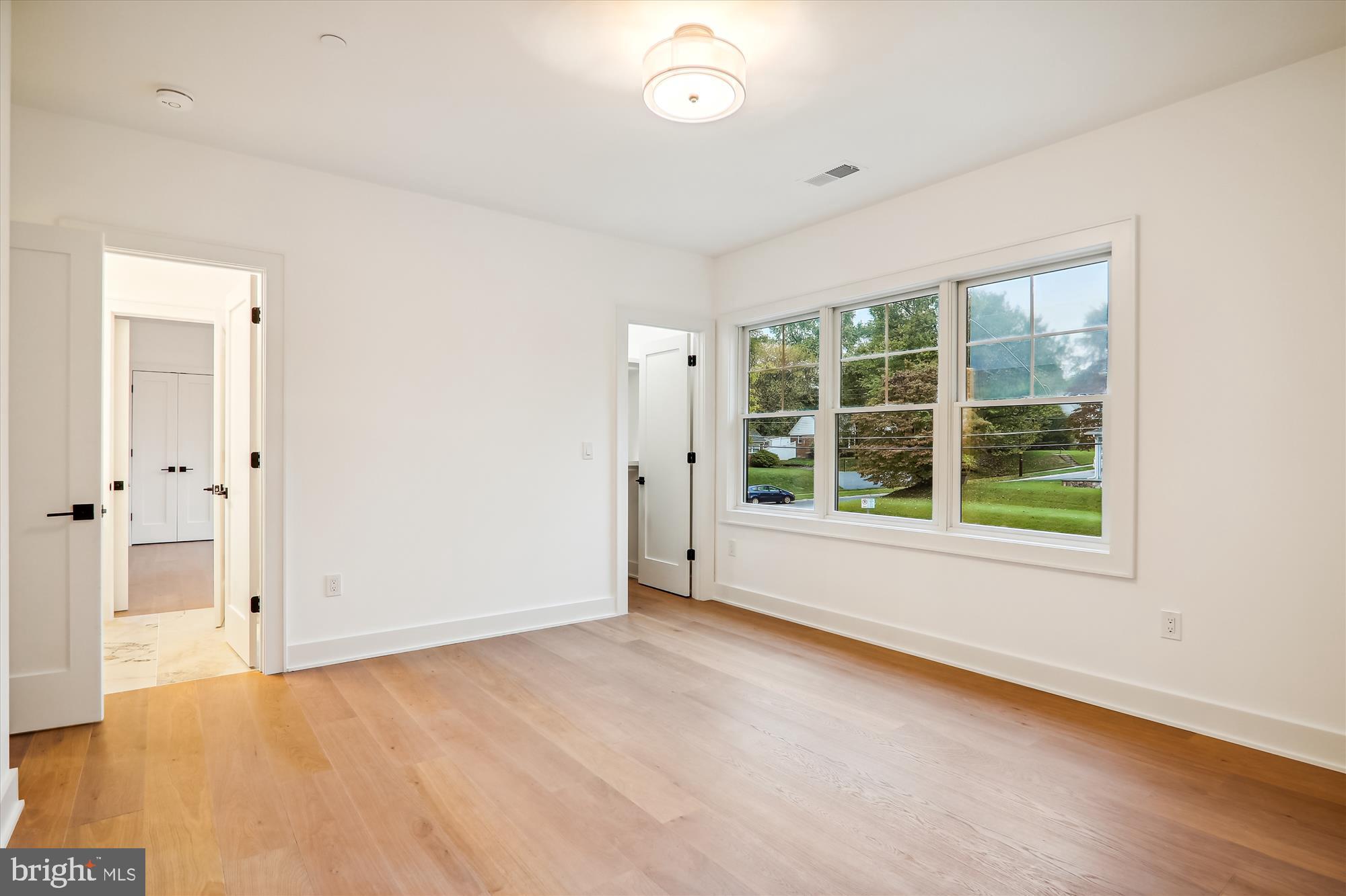 GARRETT PARK ESTATES - Residential