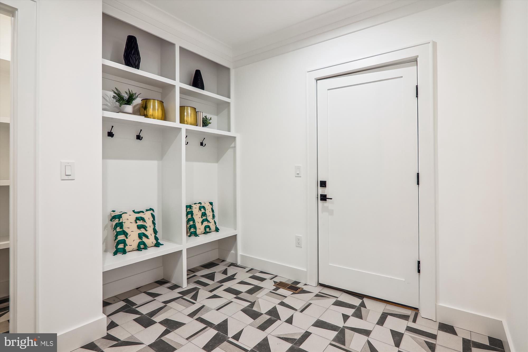 GARRETT PARK ESTATES - Residential