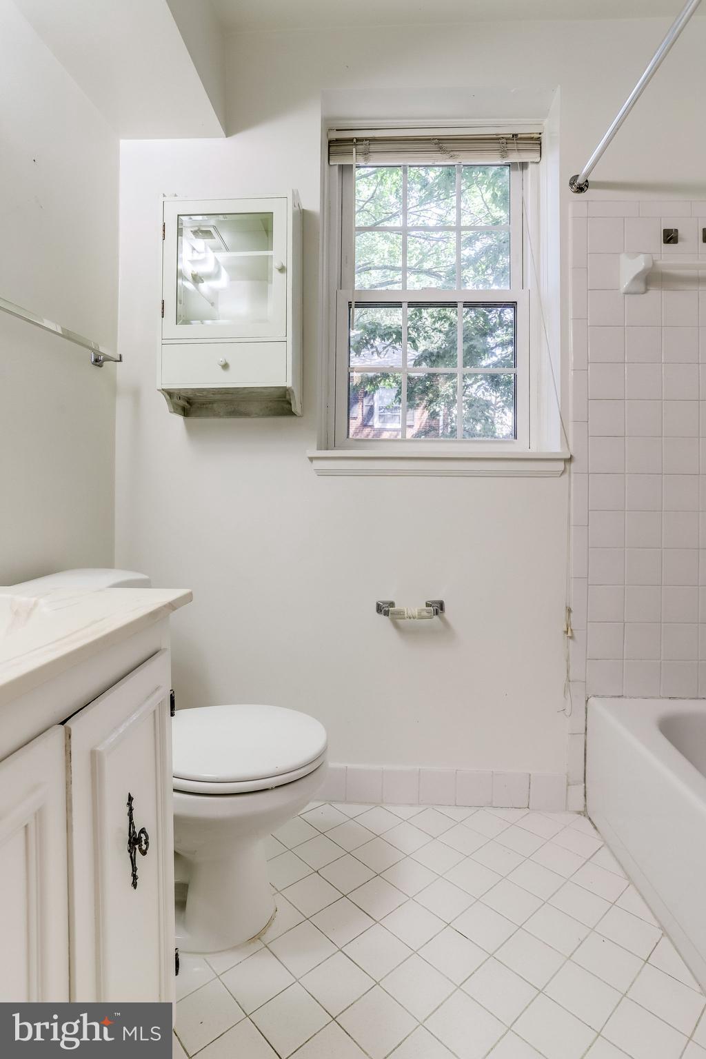 FAIRLINGTON VILLAGES - Residential Lease