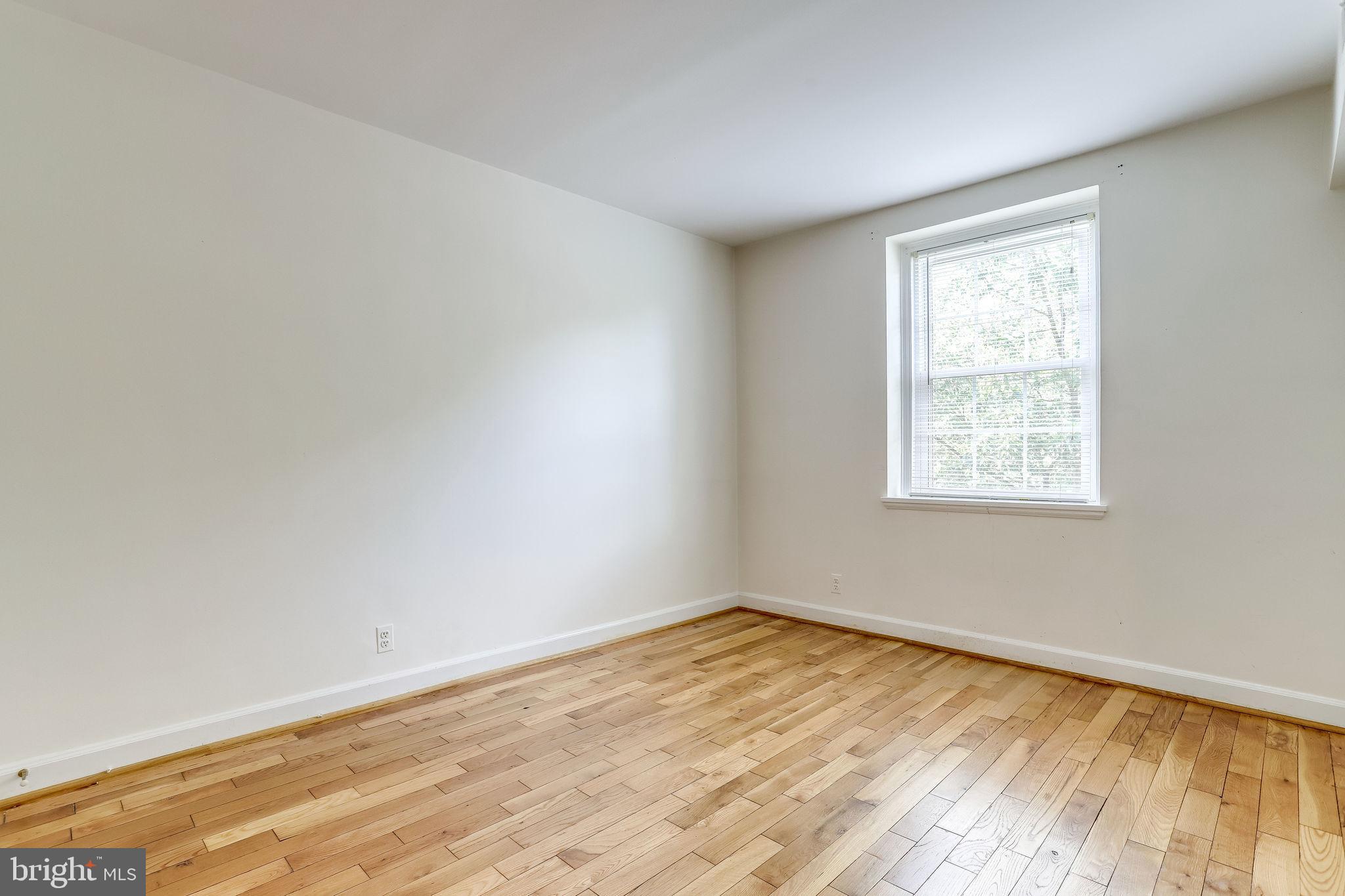 FAIRLINGTON VILLAGES - Residential Lease