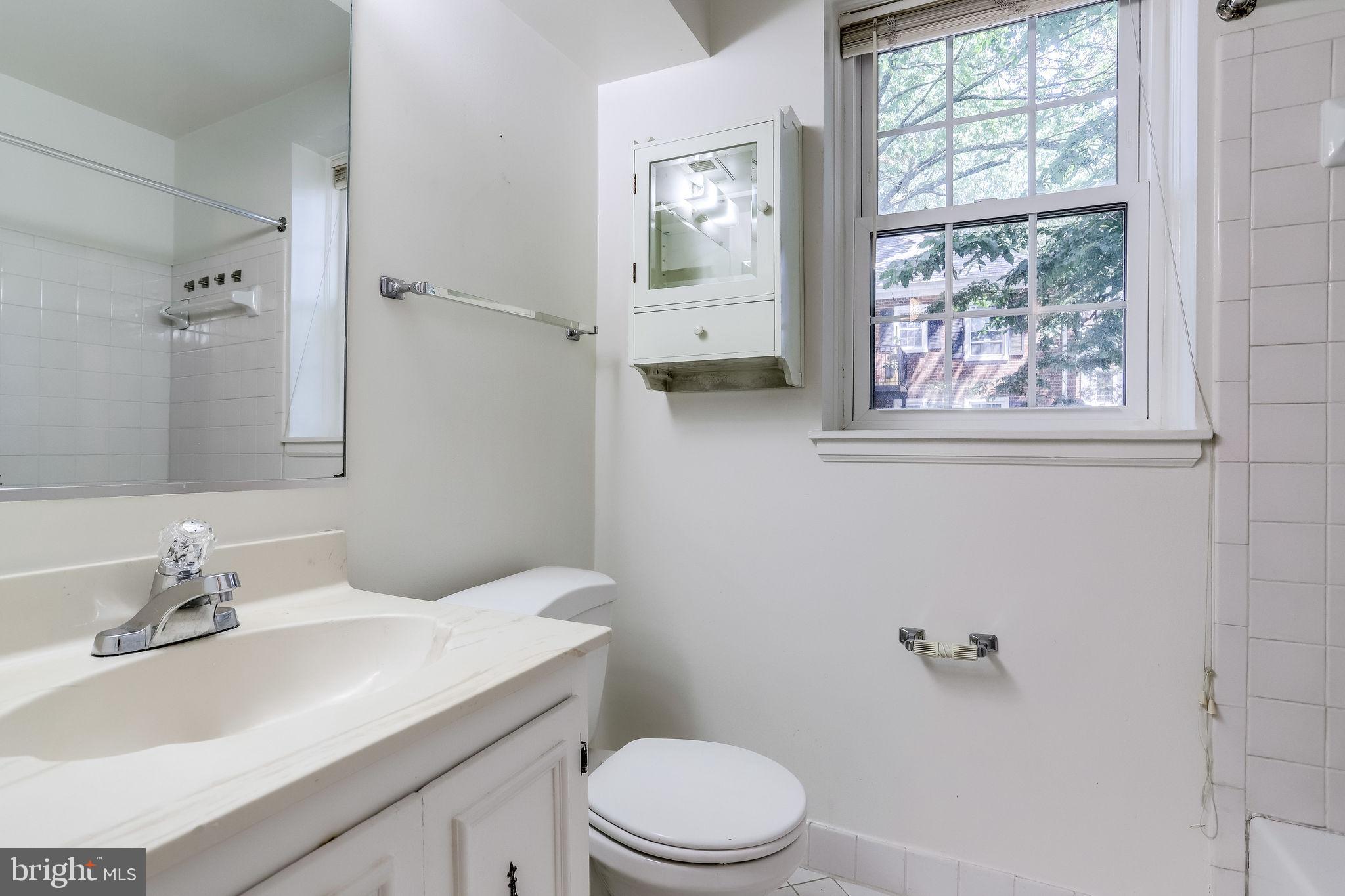 FAIRLINGTON VILLAGES - Residential Lease