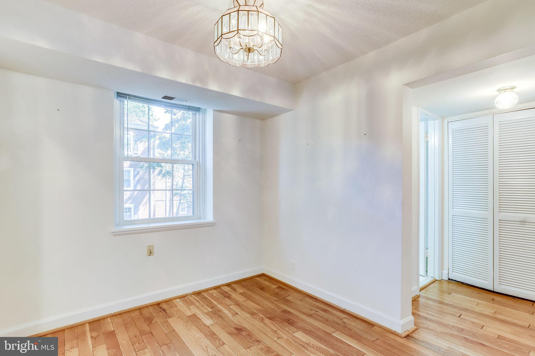 FAIRLINGTON VILLAGES - Residential Lease