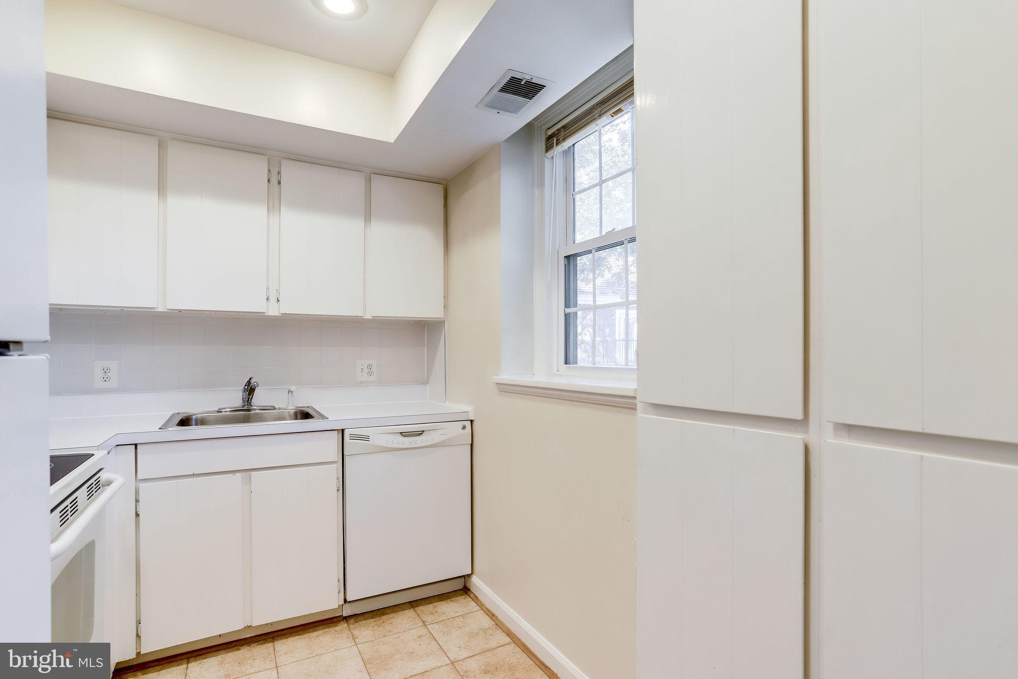 FAIRLINGTON VILLAGES - Residential Lease