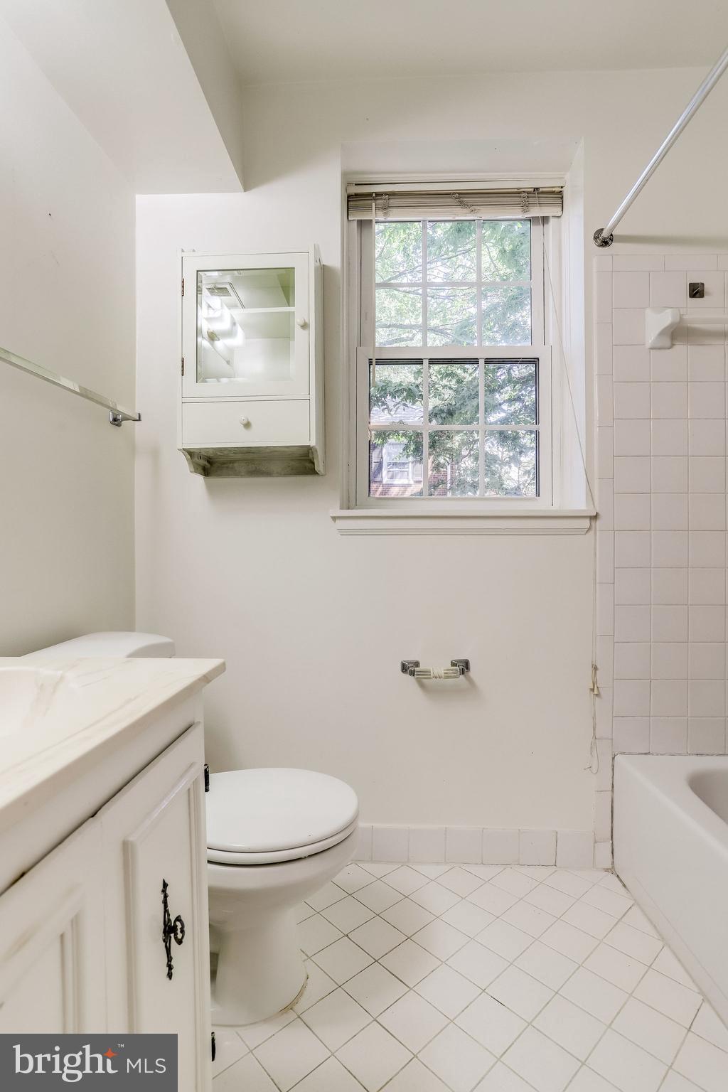 FAIRLINGTON VILLAGES - Residential Lease