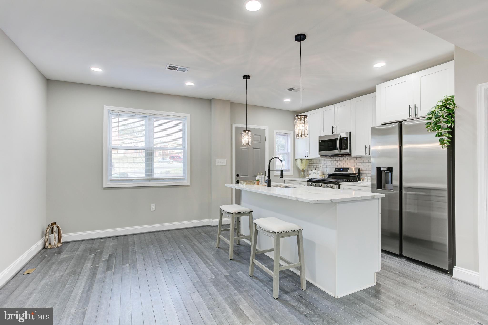 BROOKLYN - Residential