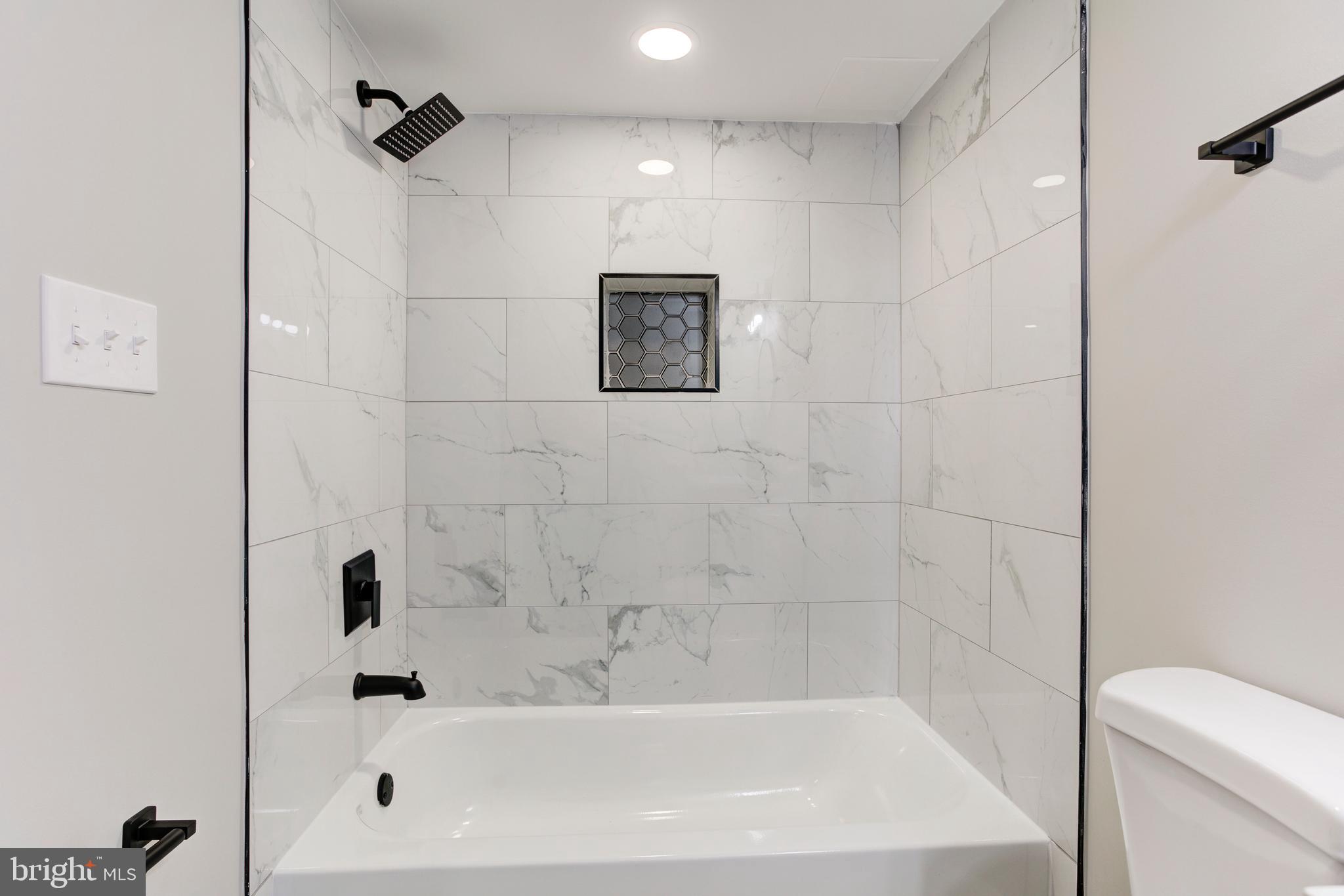 BROOKLYN - Residential