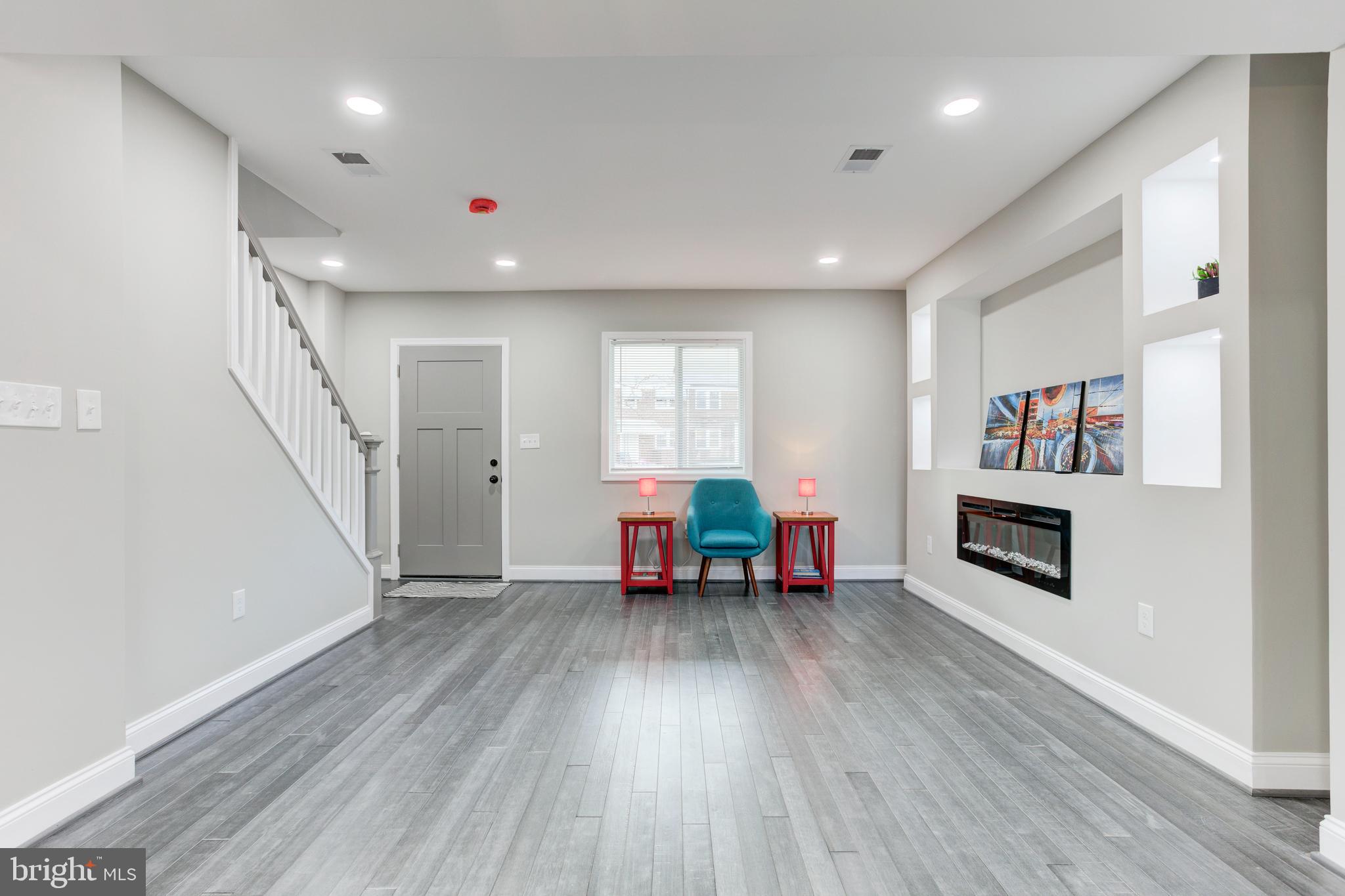 BROOKLYN - Residential