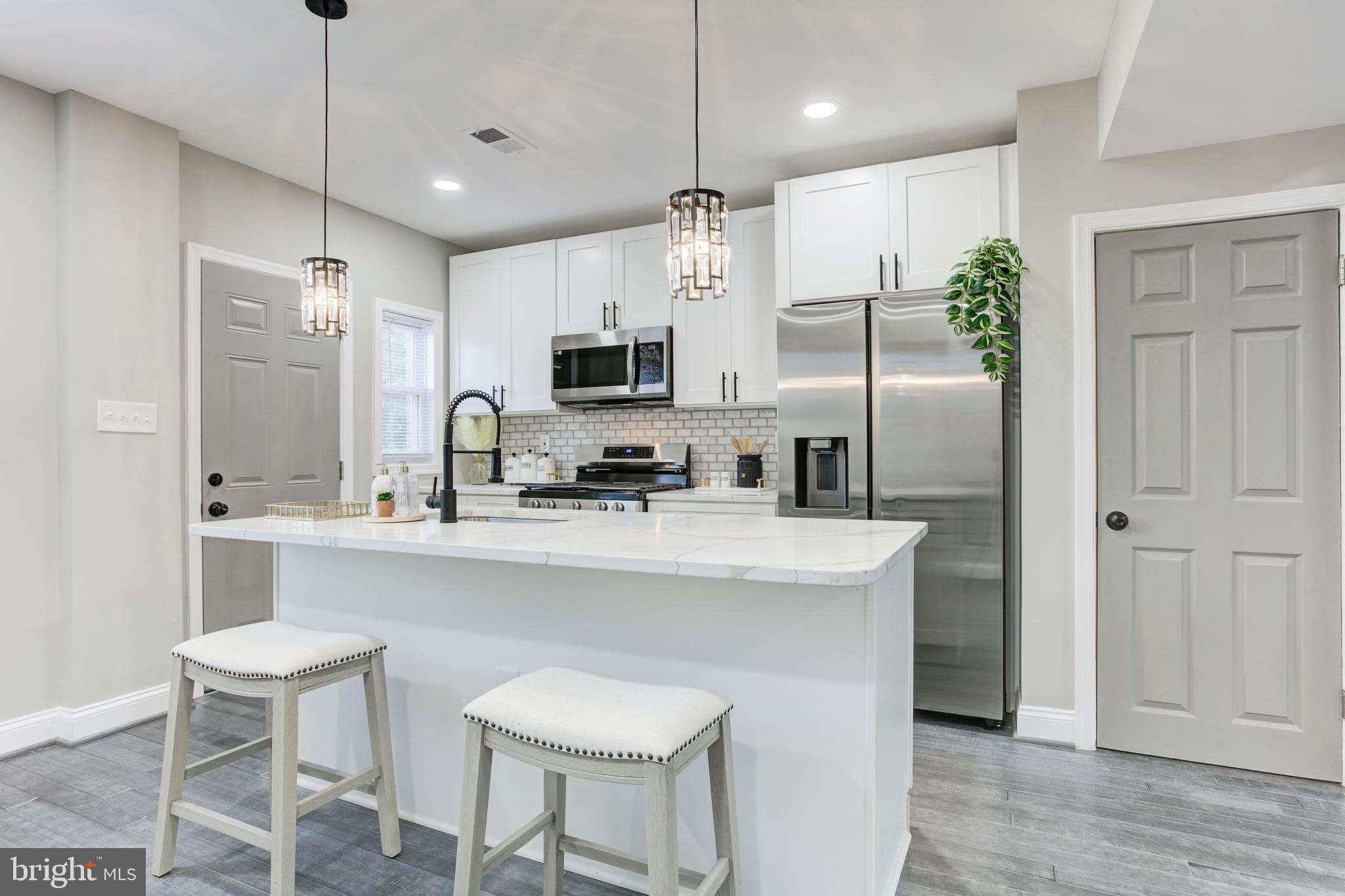 BROOKLYN - Residential