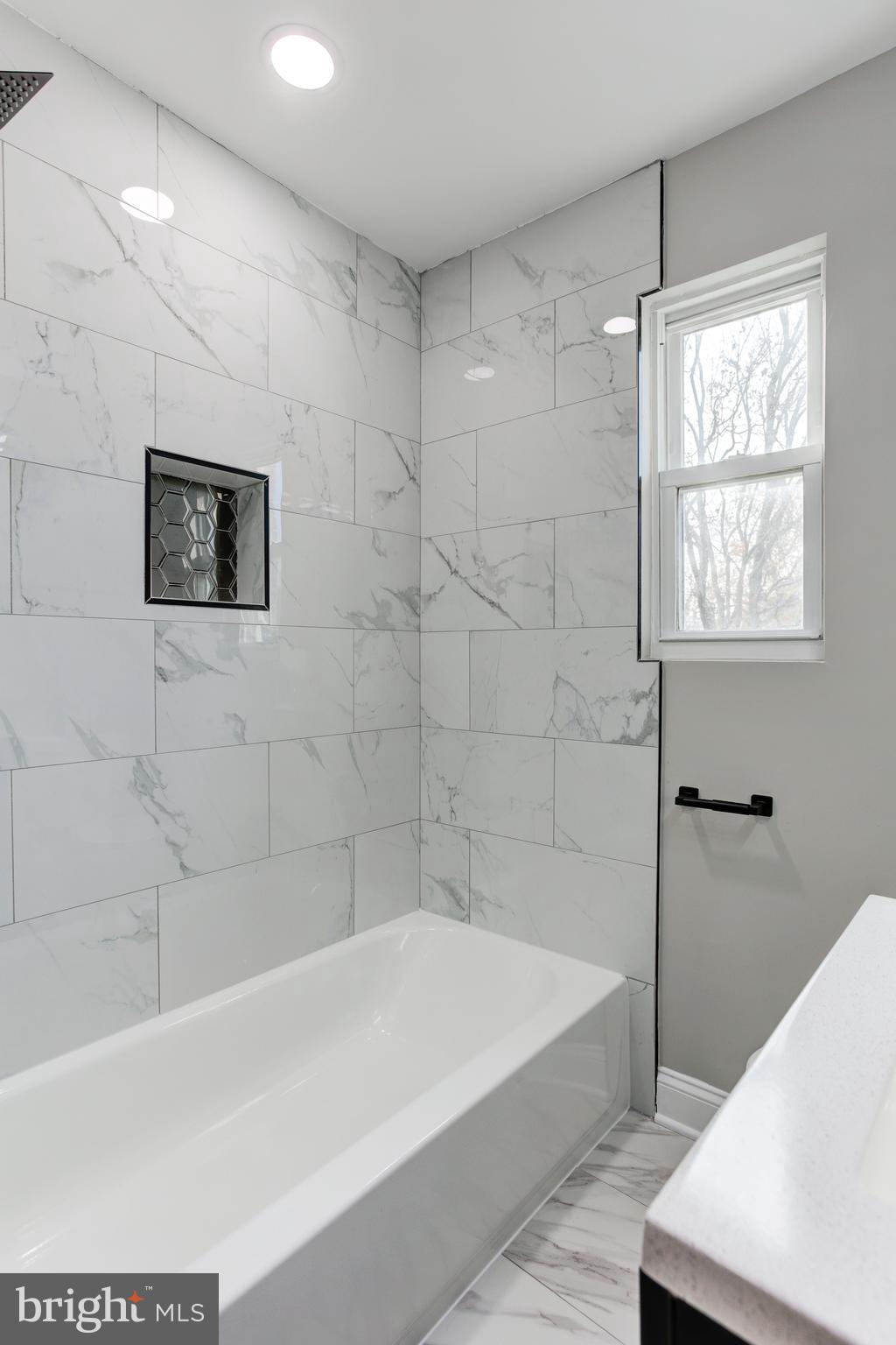 BROOKLYN - Residential