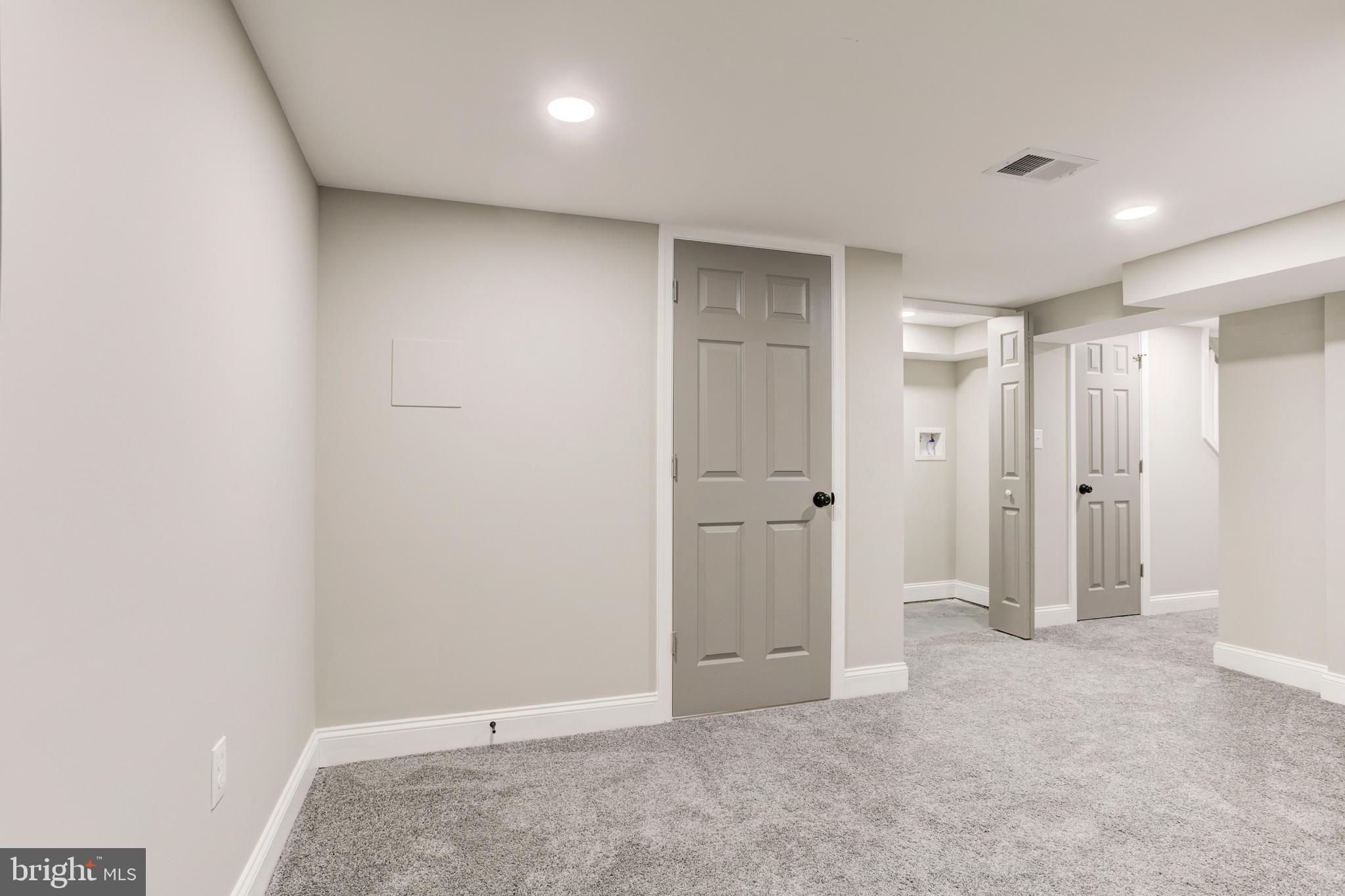 BROOKLYN - Residential