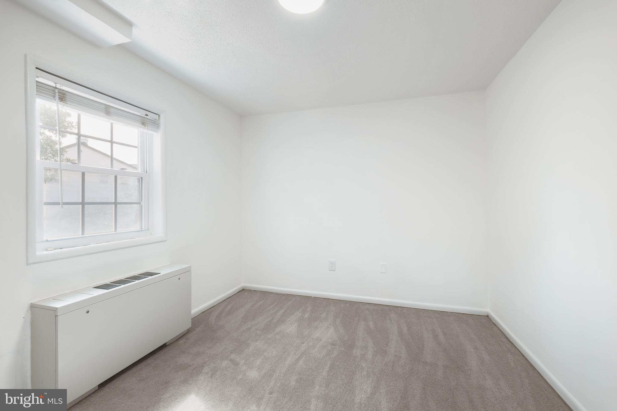 MONTPELIER VILLAGE - Residential