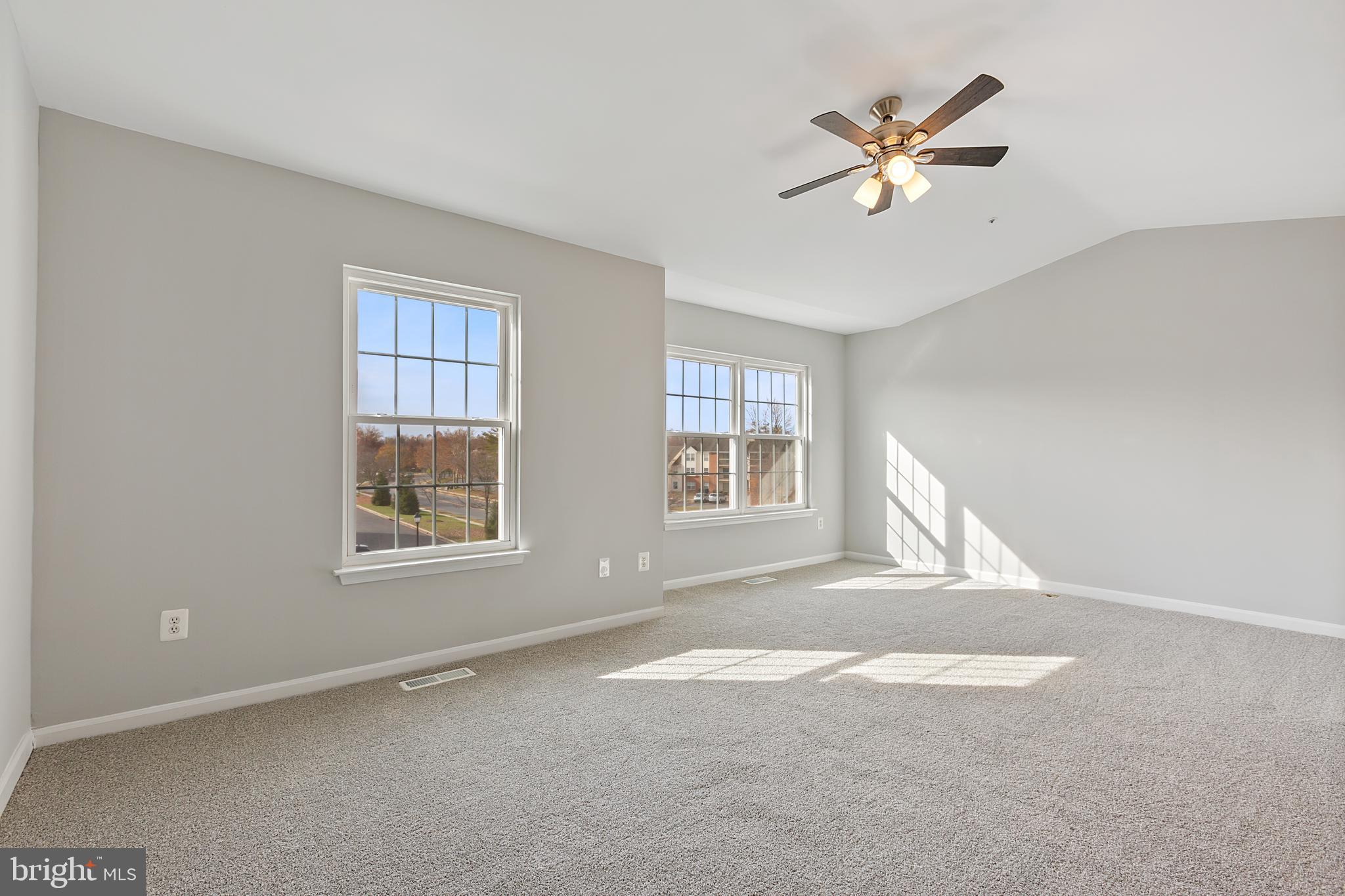 KINGSBROOK - Residential