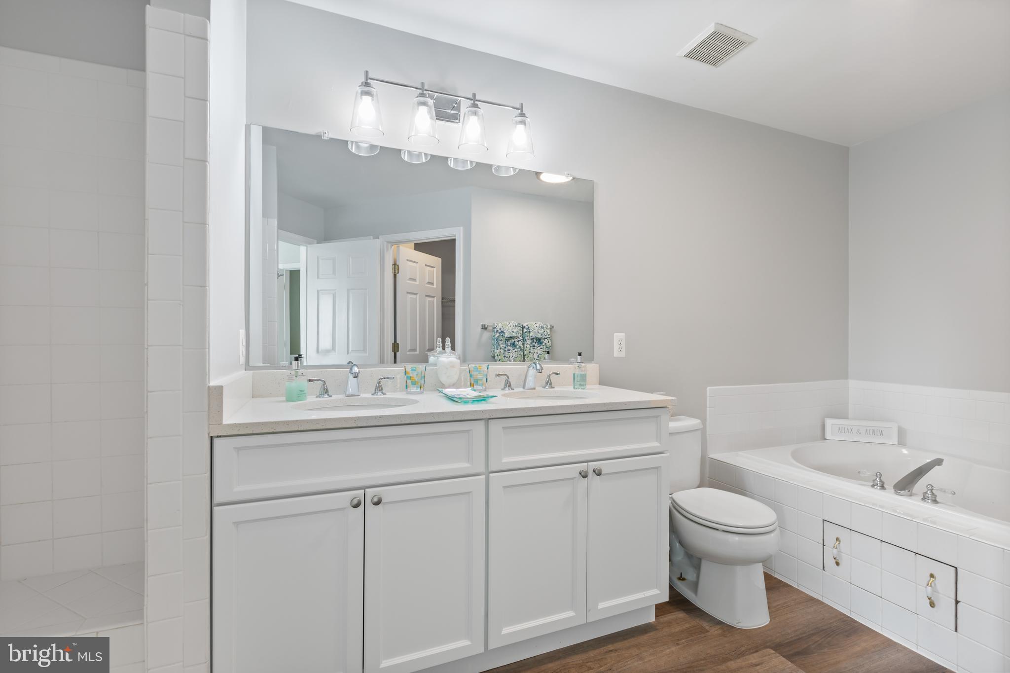 KINGSBROOK - Residential