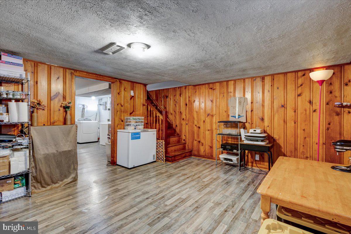 PARKSIDE - Residential