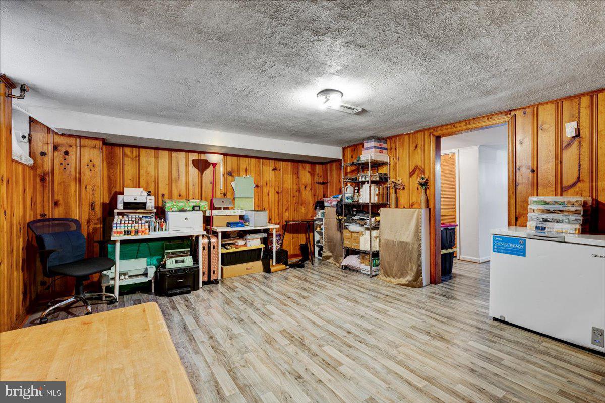 PARKSIDE - Residential