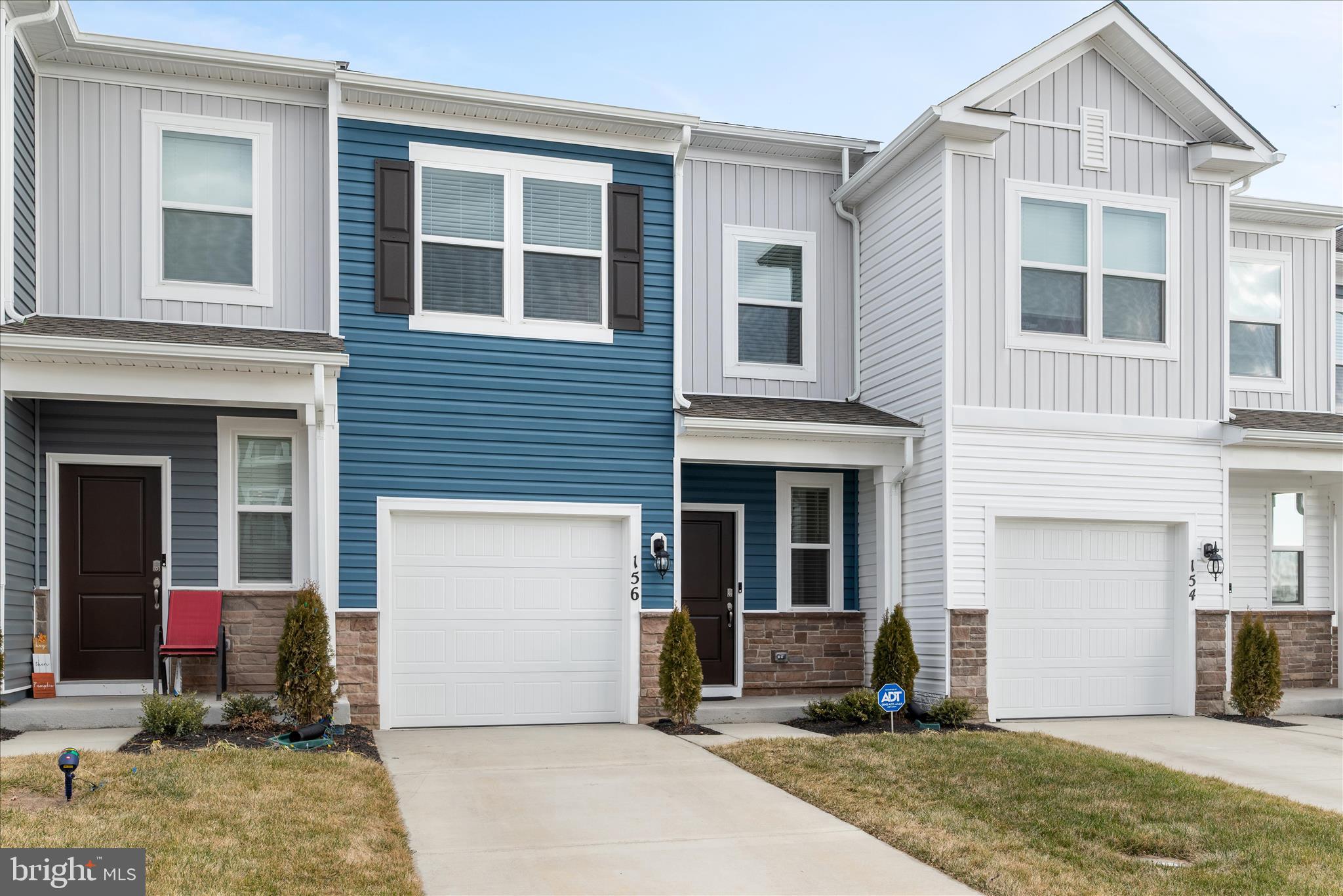 156 WILLETT HOLLOW STREET