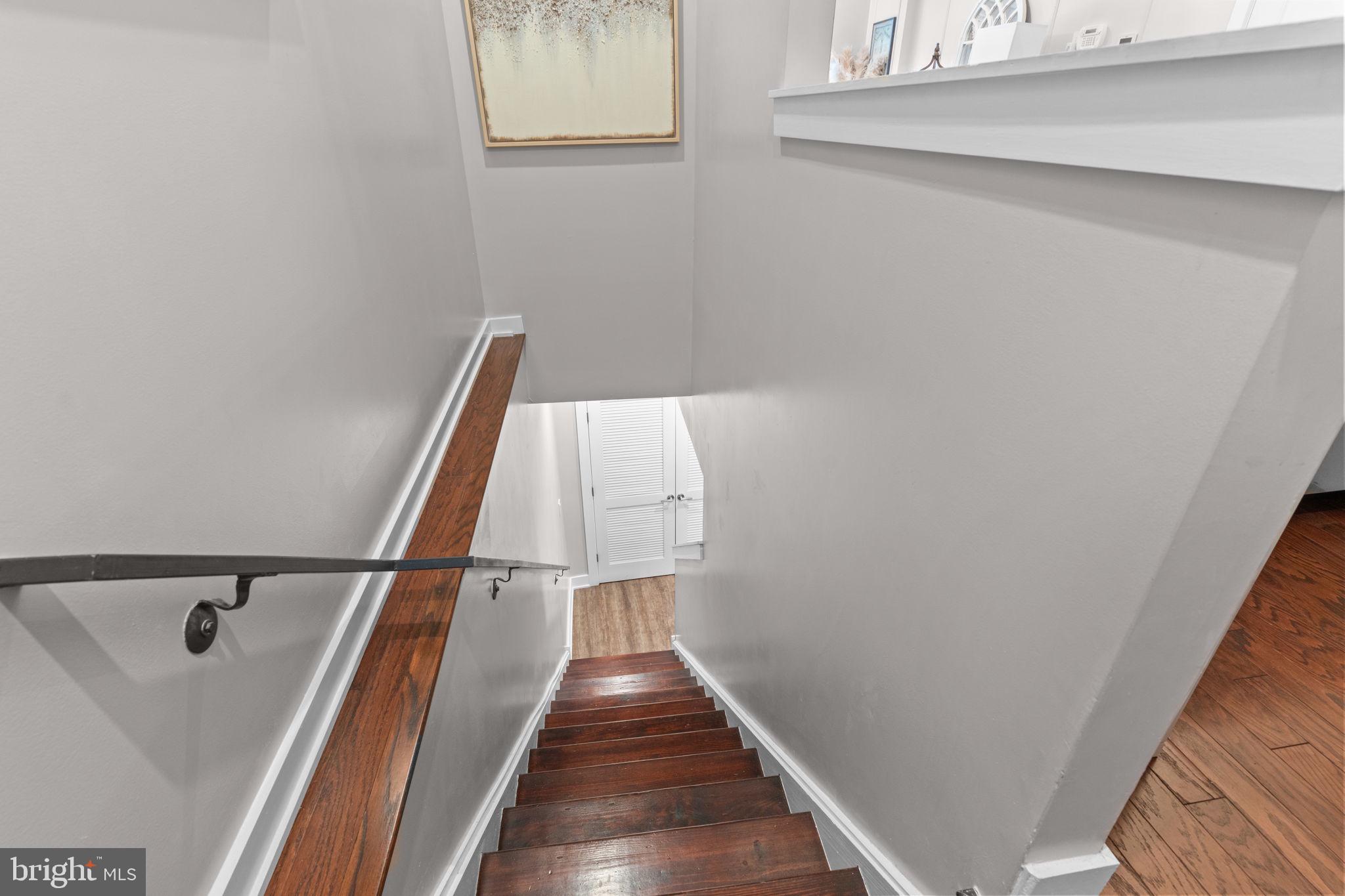 LUDLOW - Residential