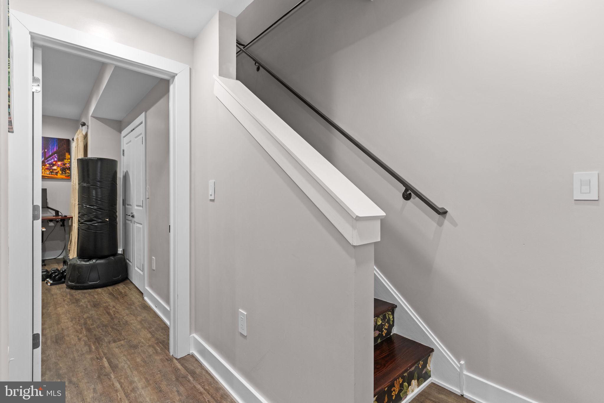 LUDLOW - Residential