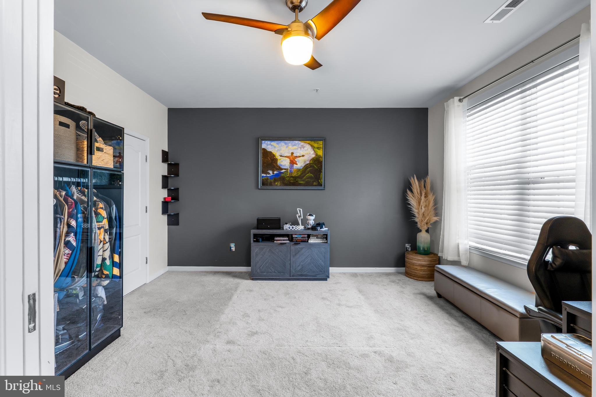 516 VICTORIANNA DRIVE