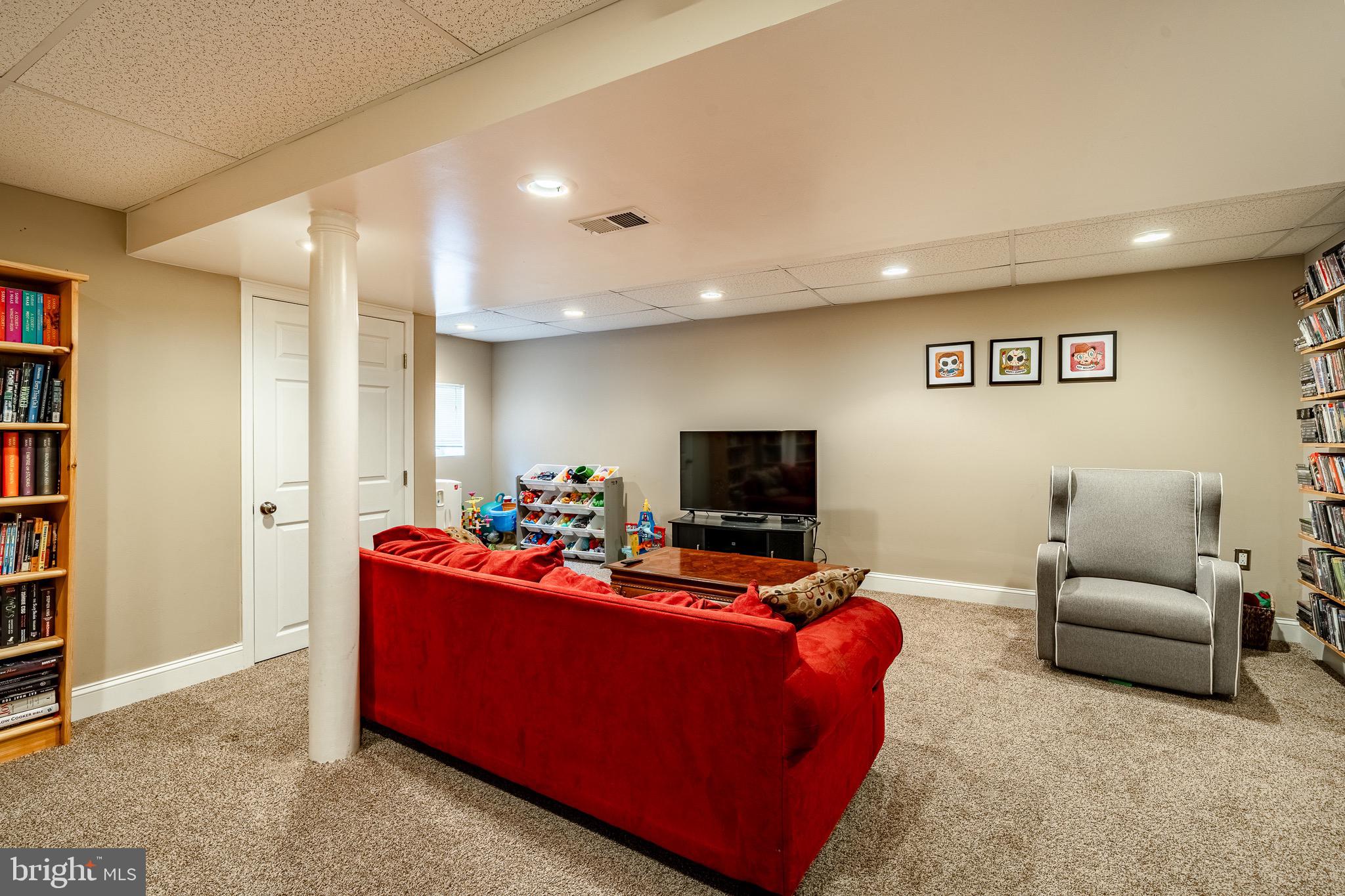 CRANBERRY ESTATES - Residential