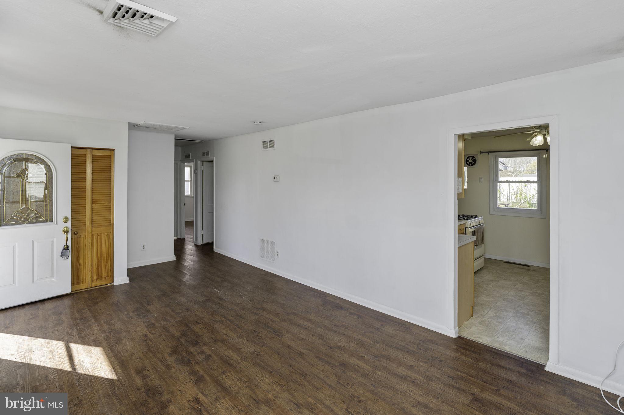 NOTTINGHAM VIL - Residential