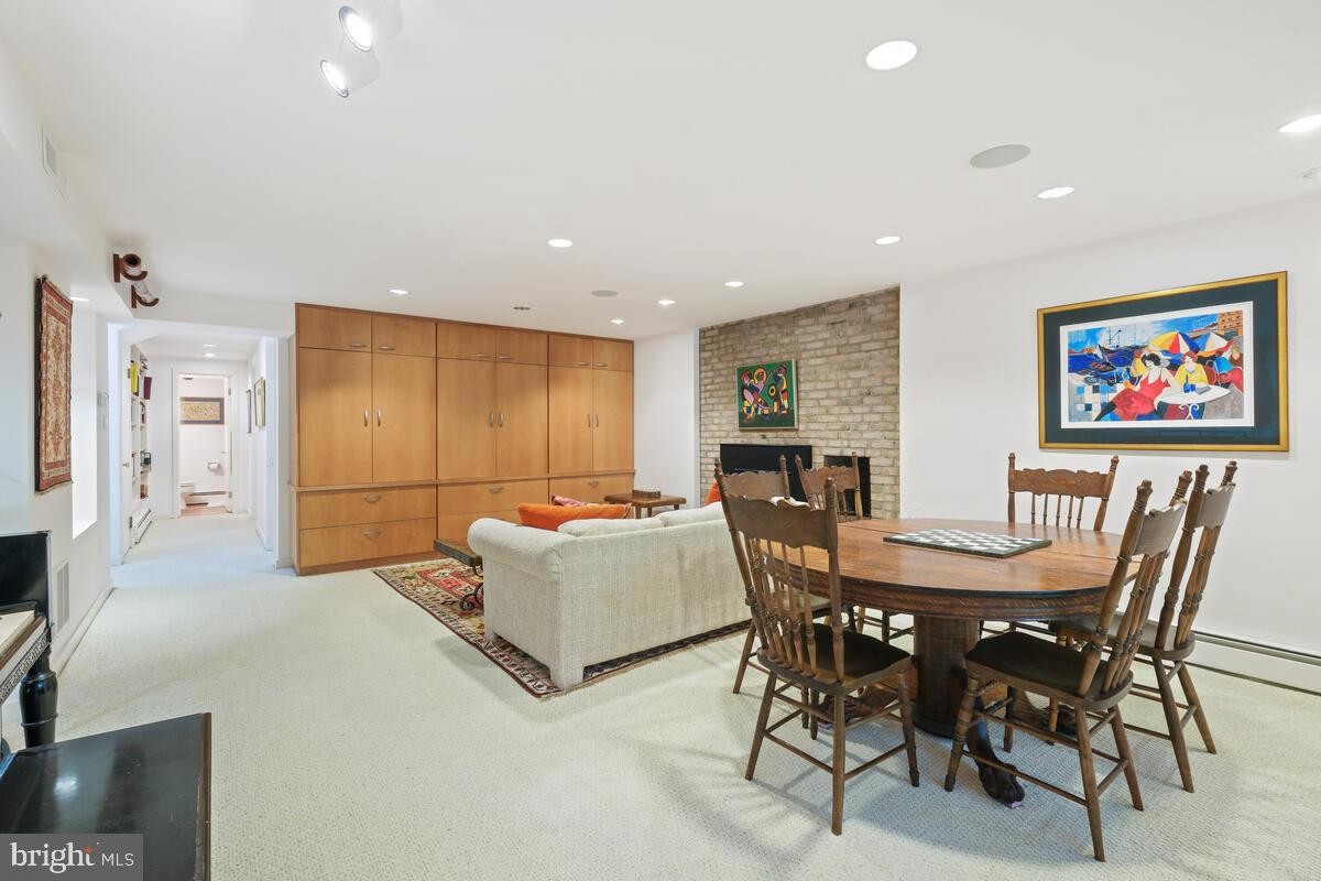 LUXMANOR - Residential