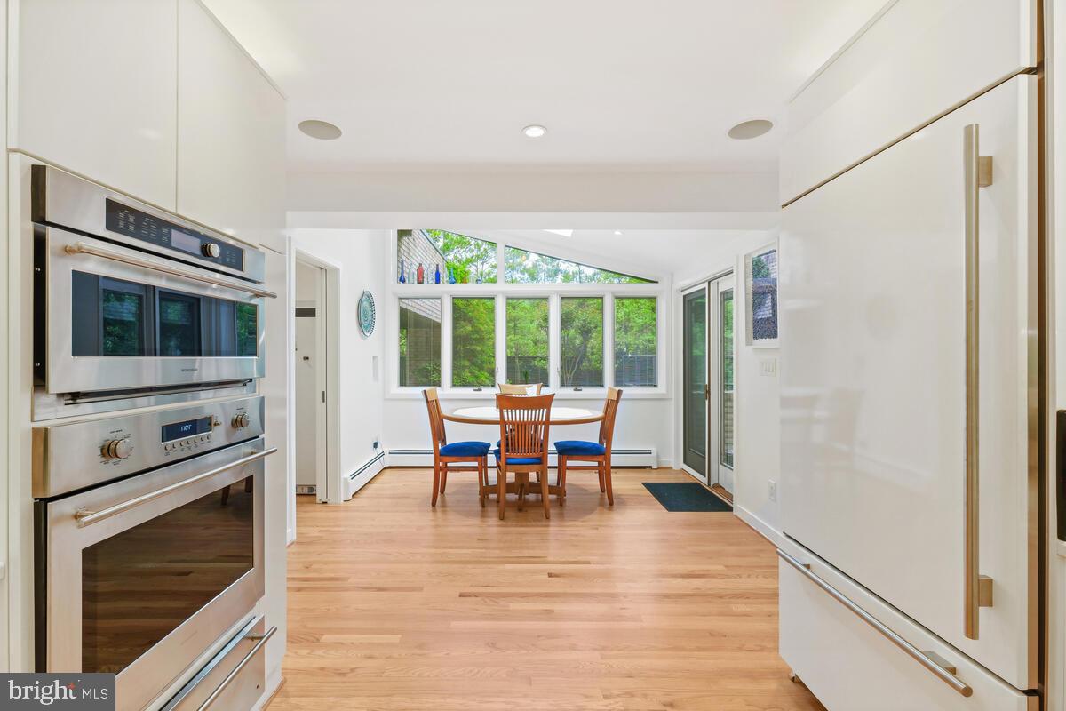 LUXMANOR - Residential