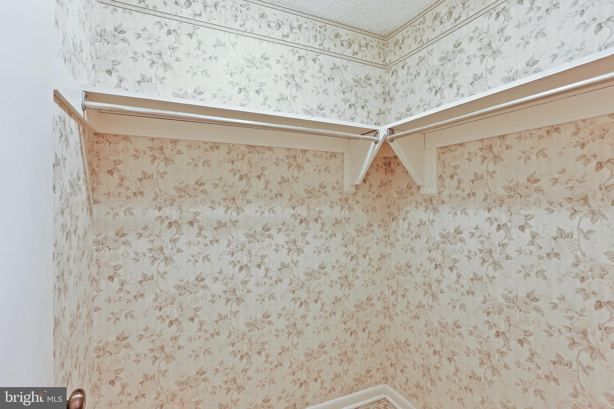 BRINKWOOD ESTATES - Residential