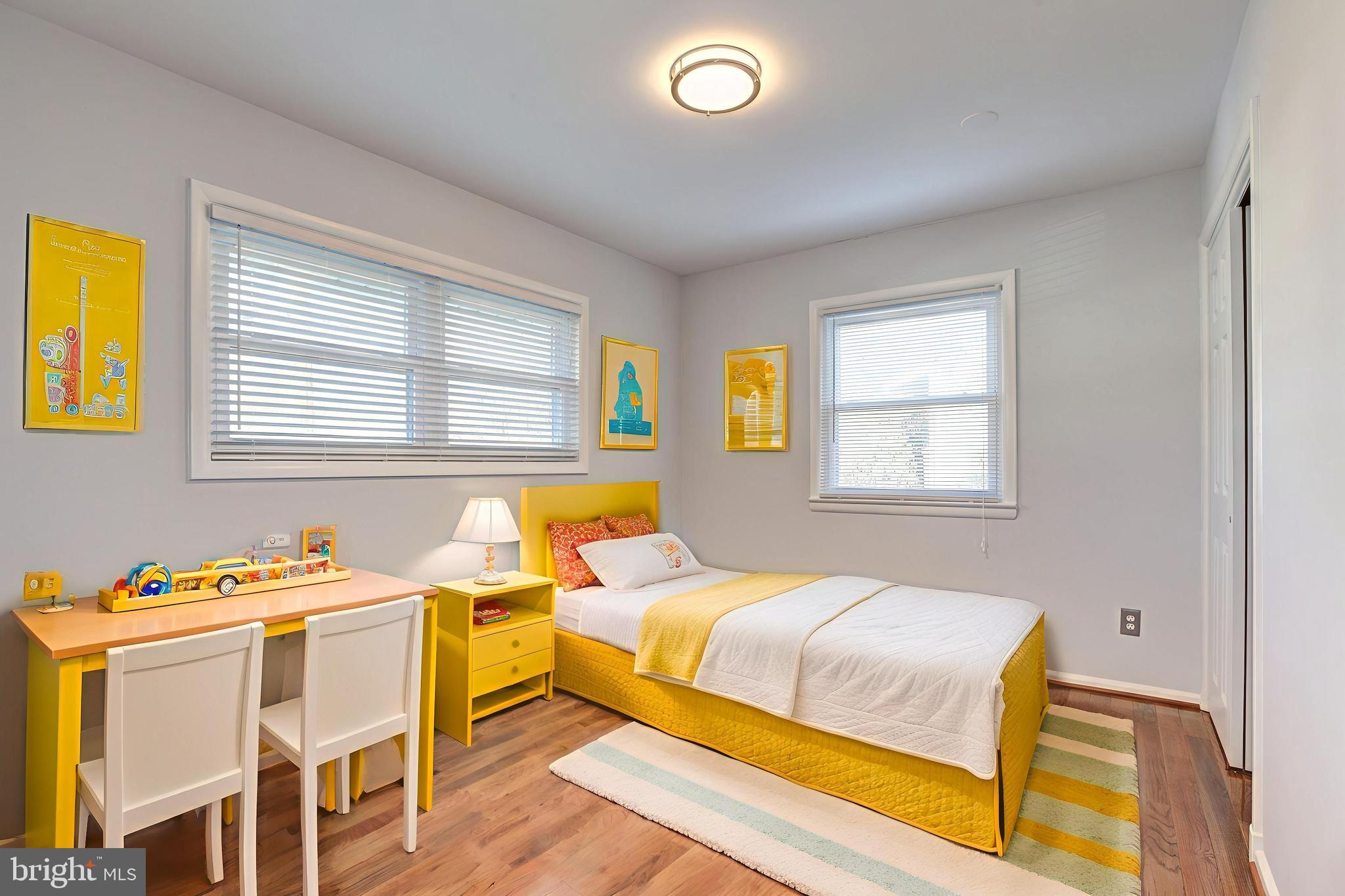 EAST VIENNA WOODS - Residential Lease