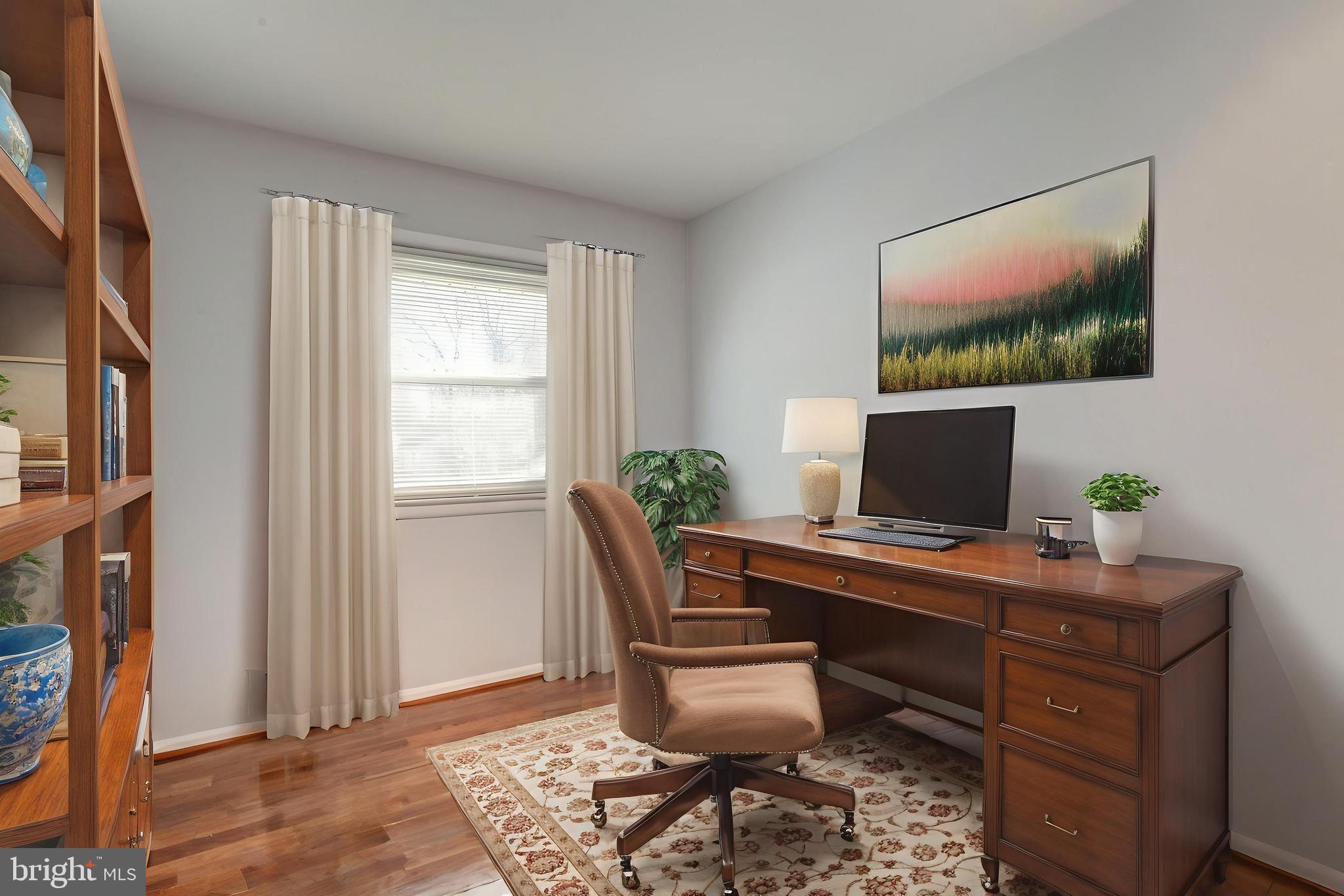 EAST VIENNA WOODS - Residential Lease