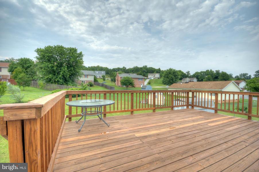 RIVERVIEW - Residential