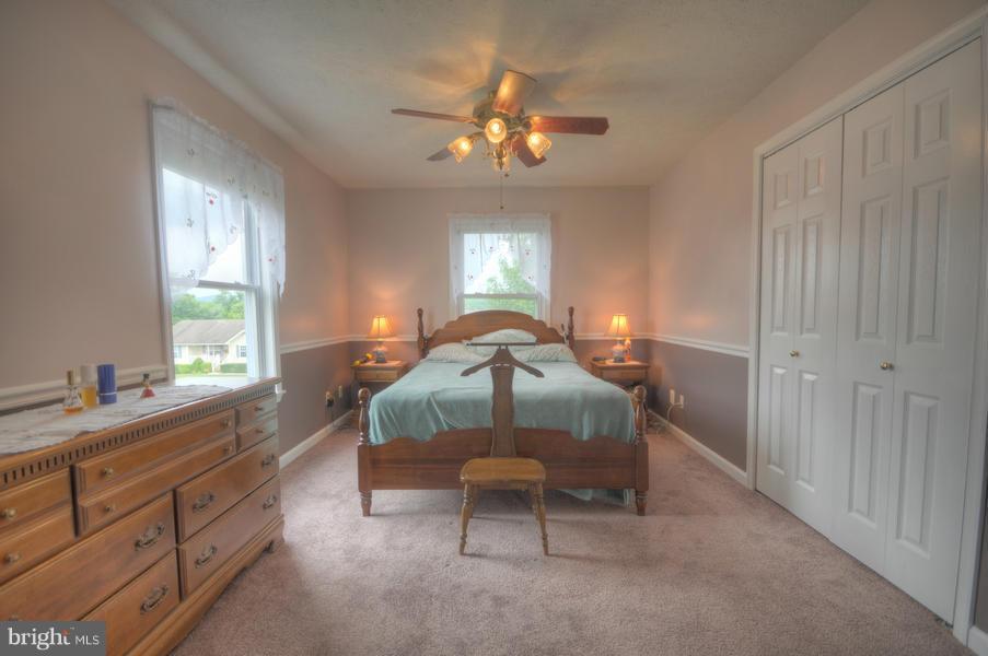 RIVERVIEW - Residential