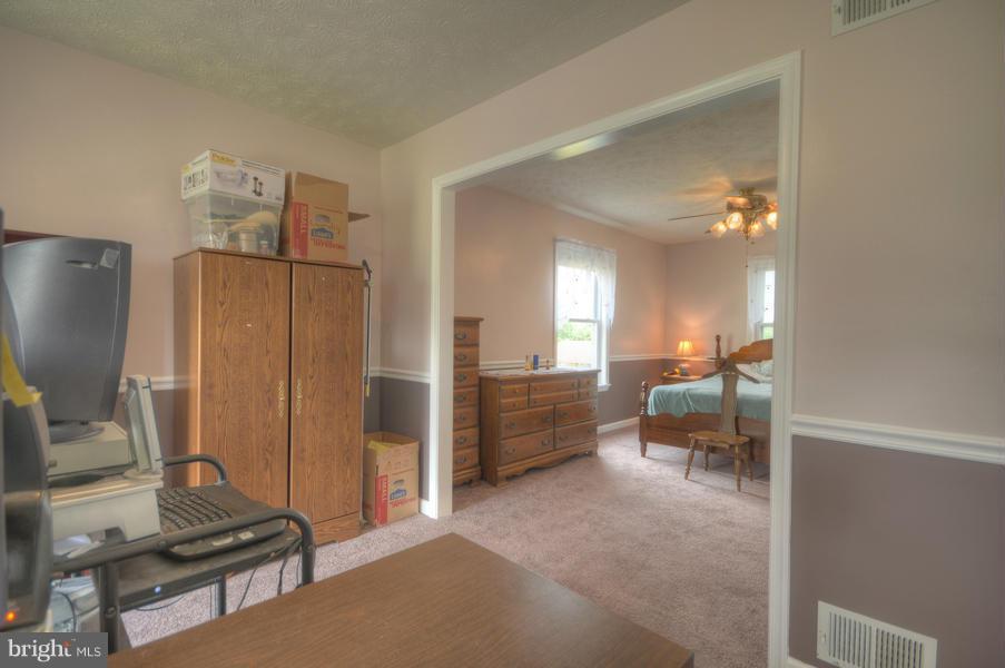 RIVERVIEW - Residential