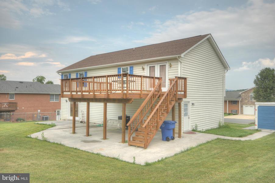 RIVERVIEW - Residential